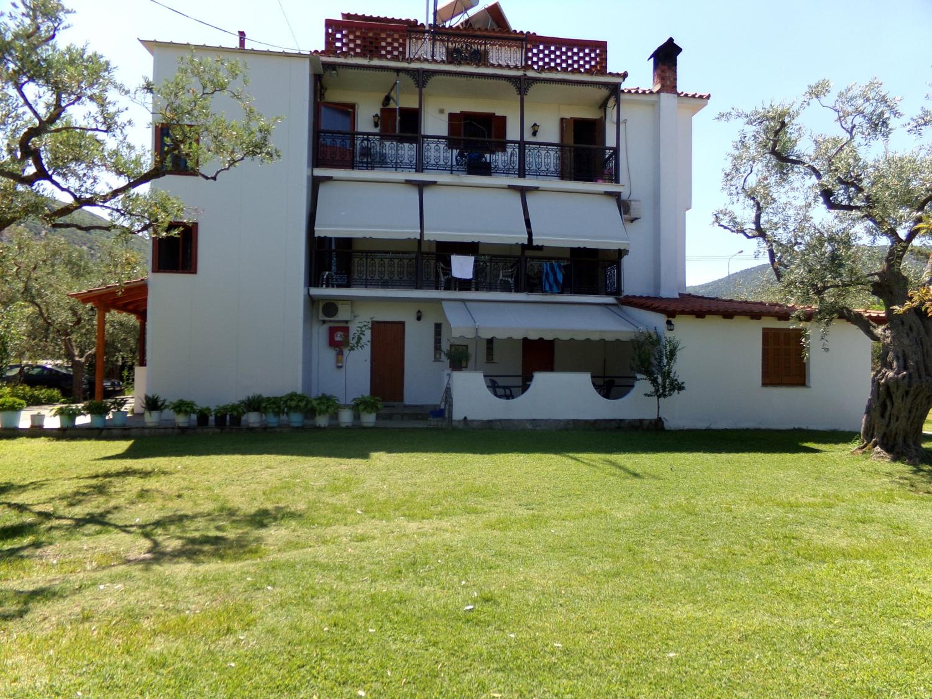 Photo 13