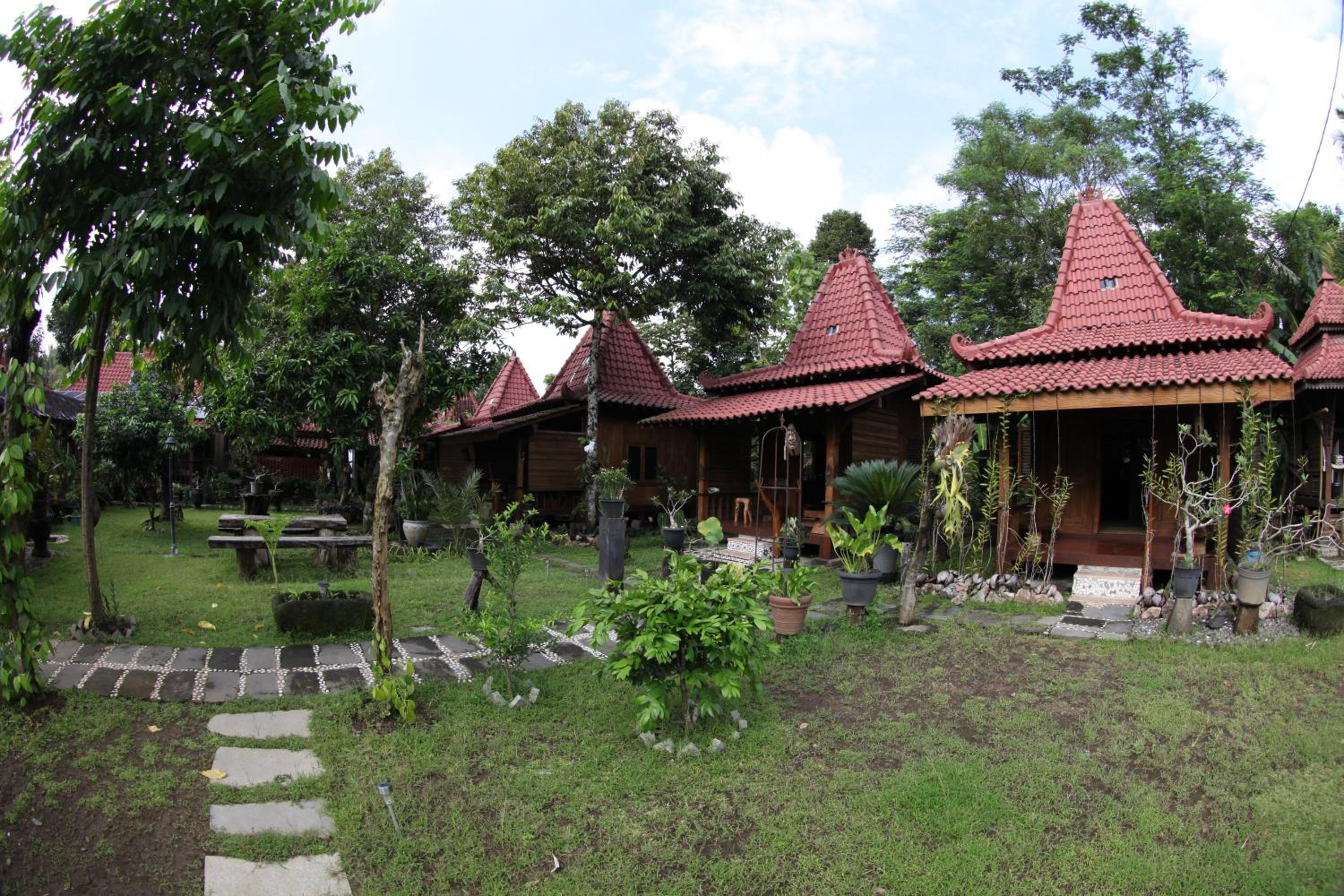 Omah Garengpoeng Guest House view 3