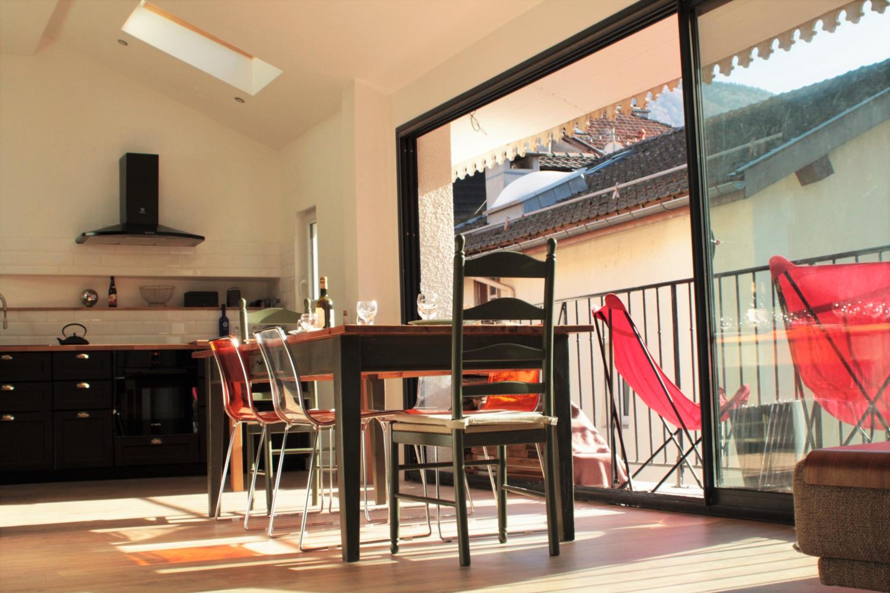 Le Clos St Louis view 3
