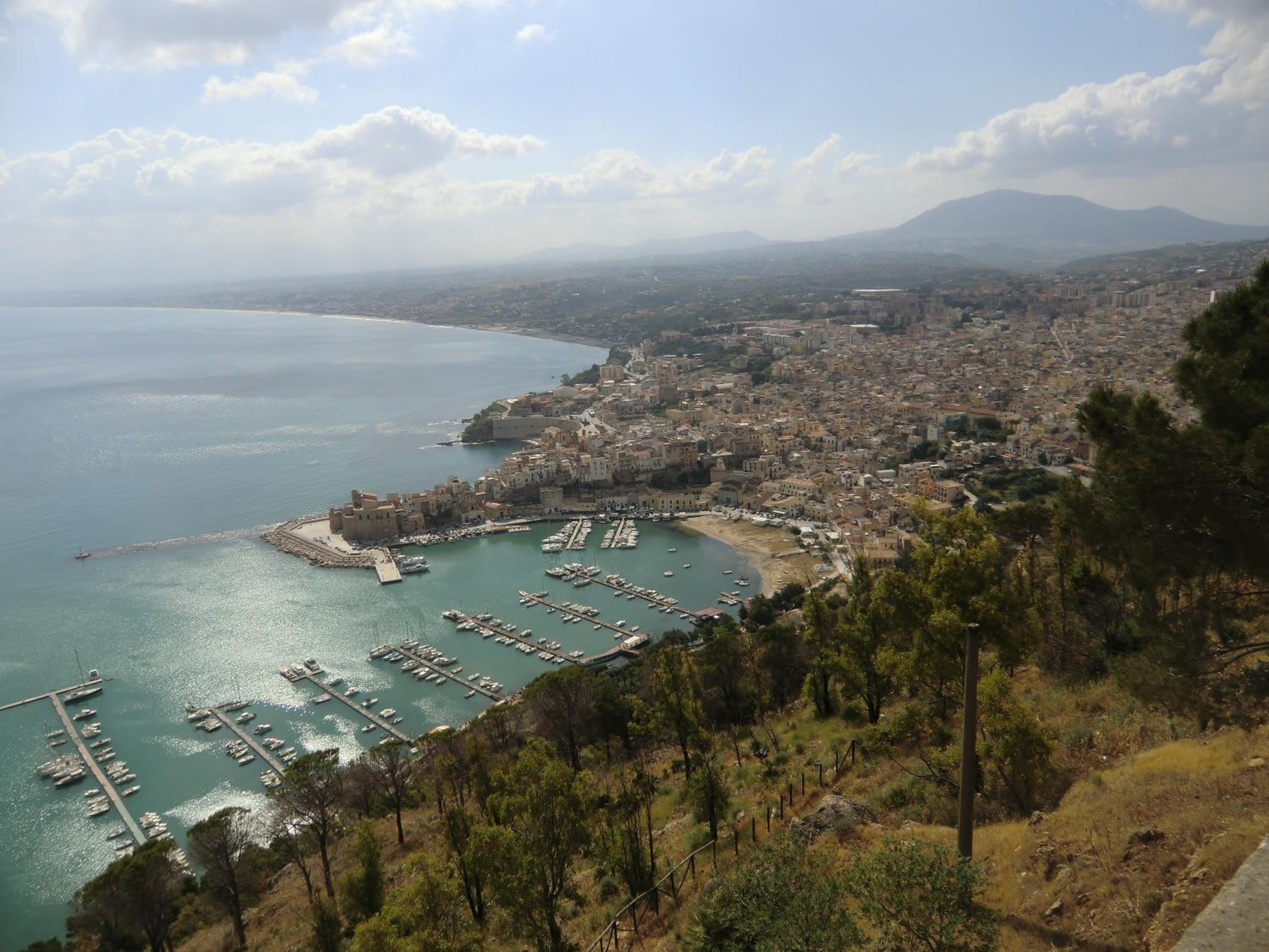 Green Sea Holidays view 5