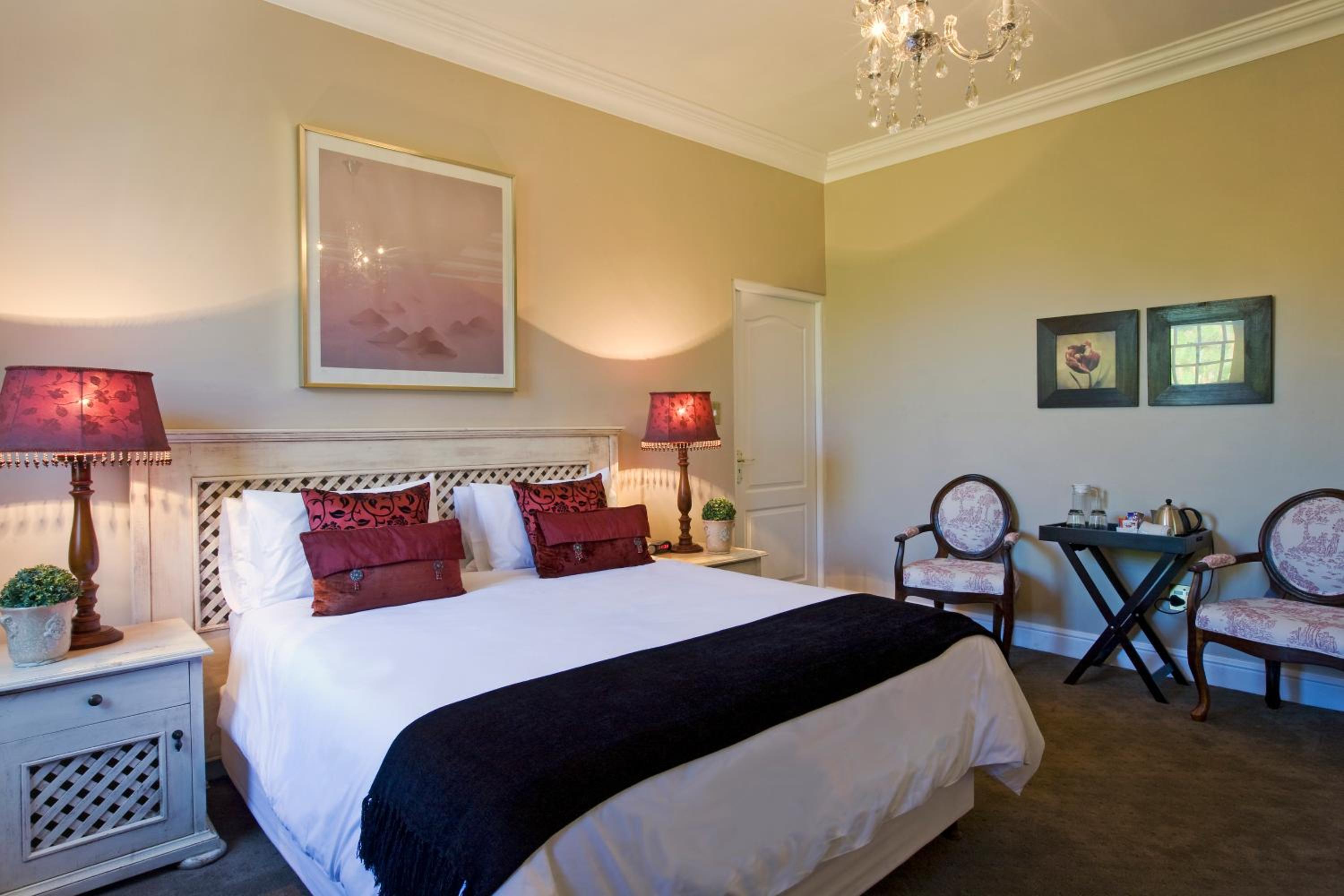 Capeblue Manor House