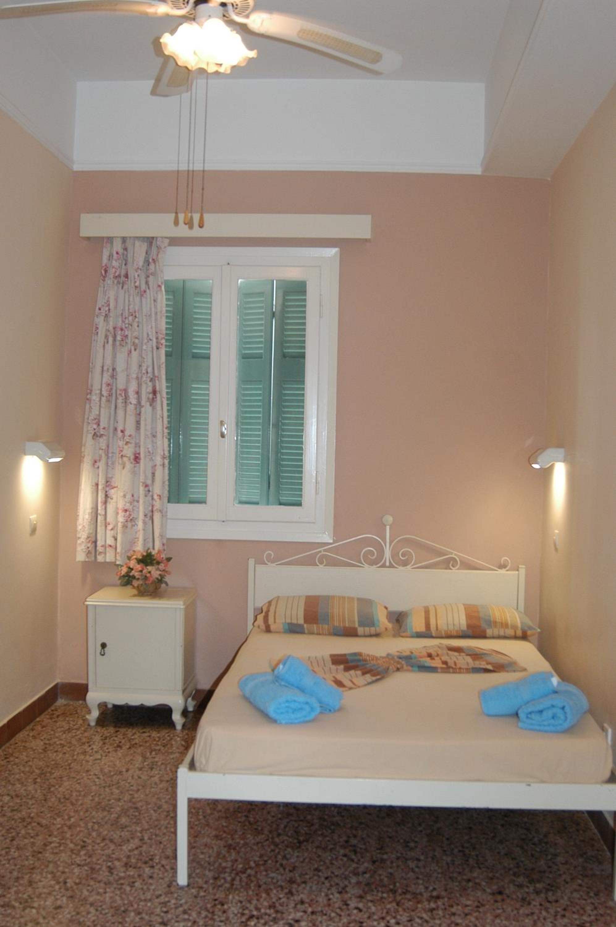 Marina rooms