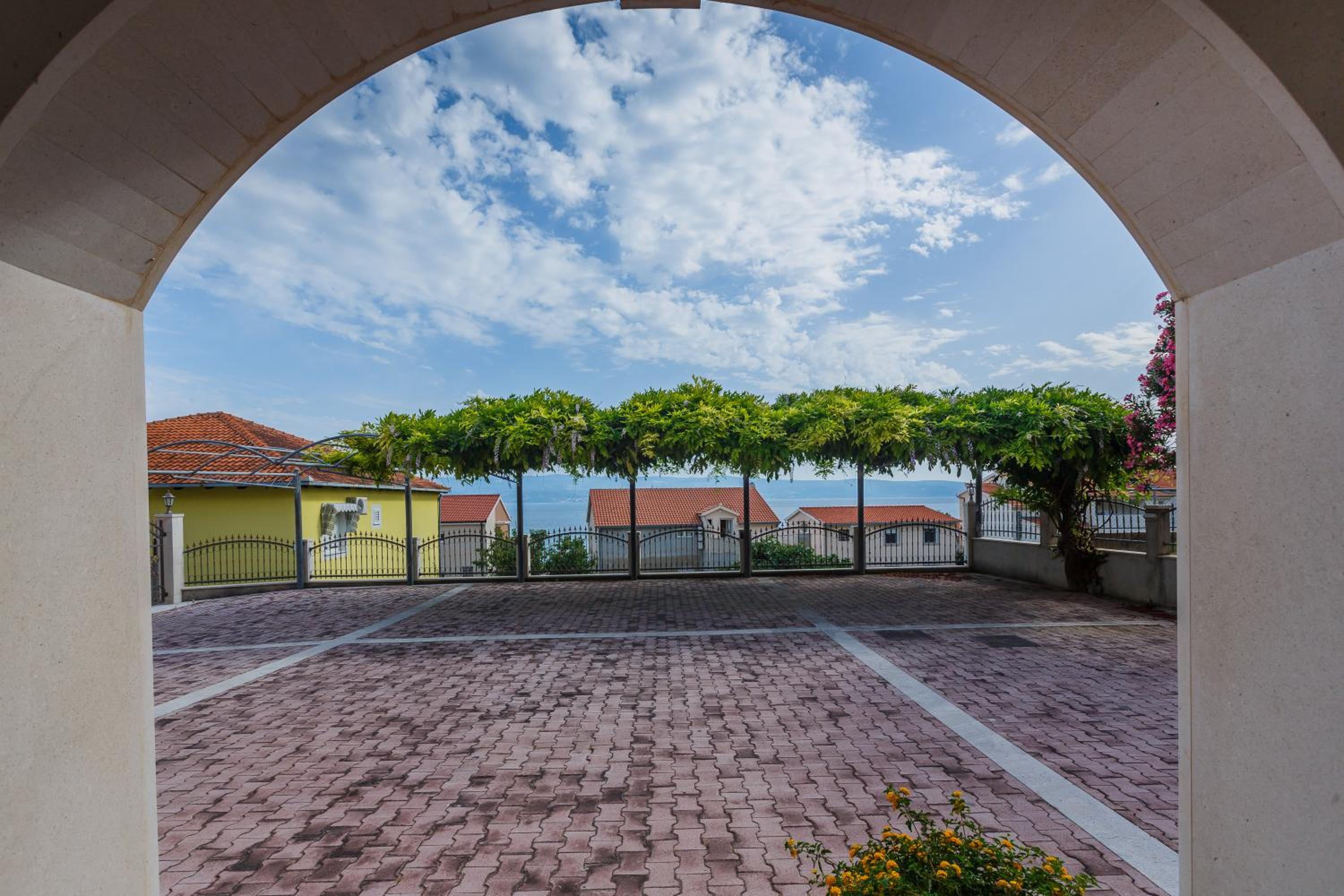 Guest House Lazeta