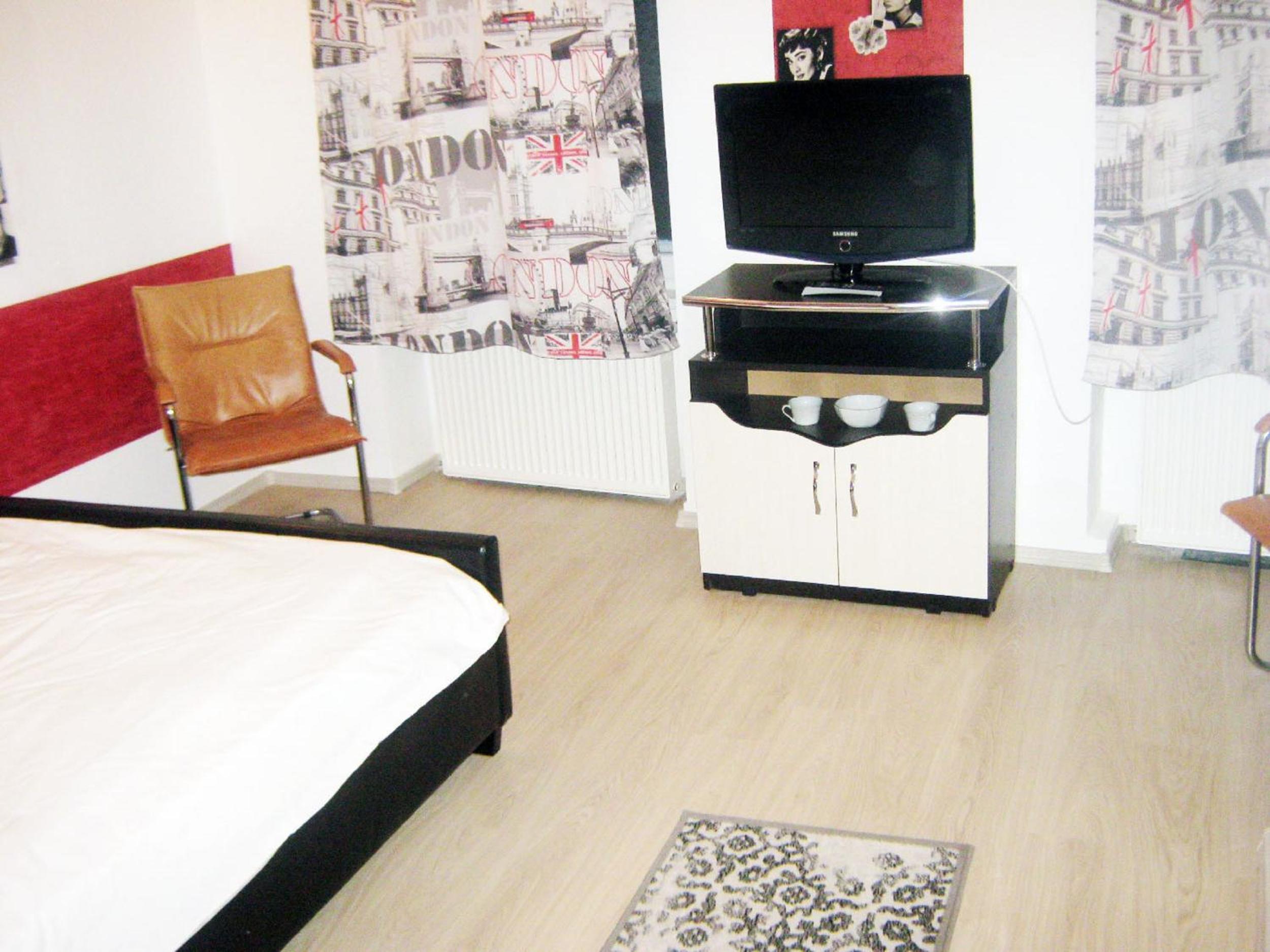 Photo 28