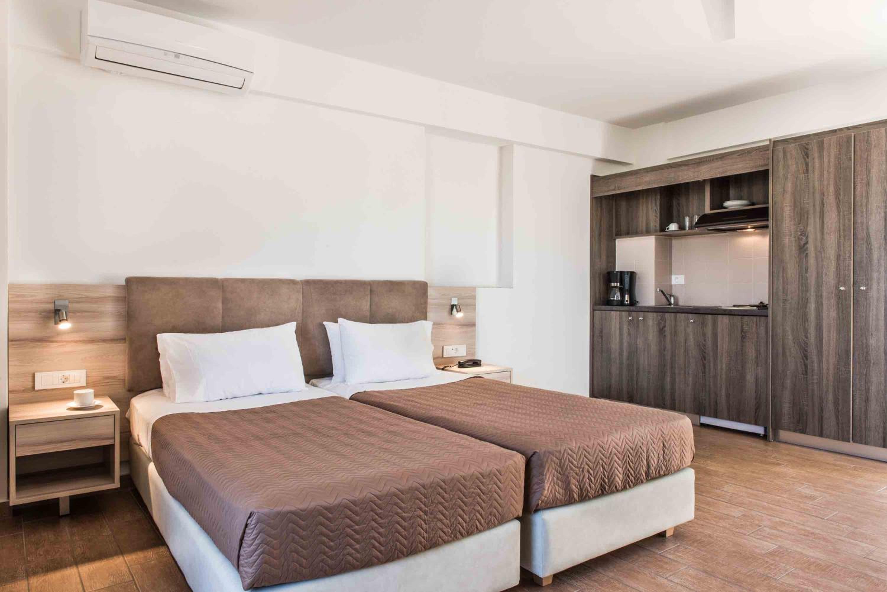 Gerona Mare Apartments