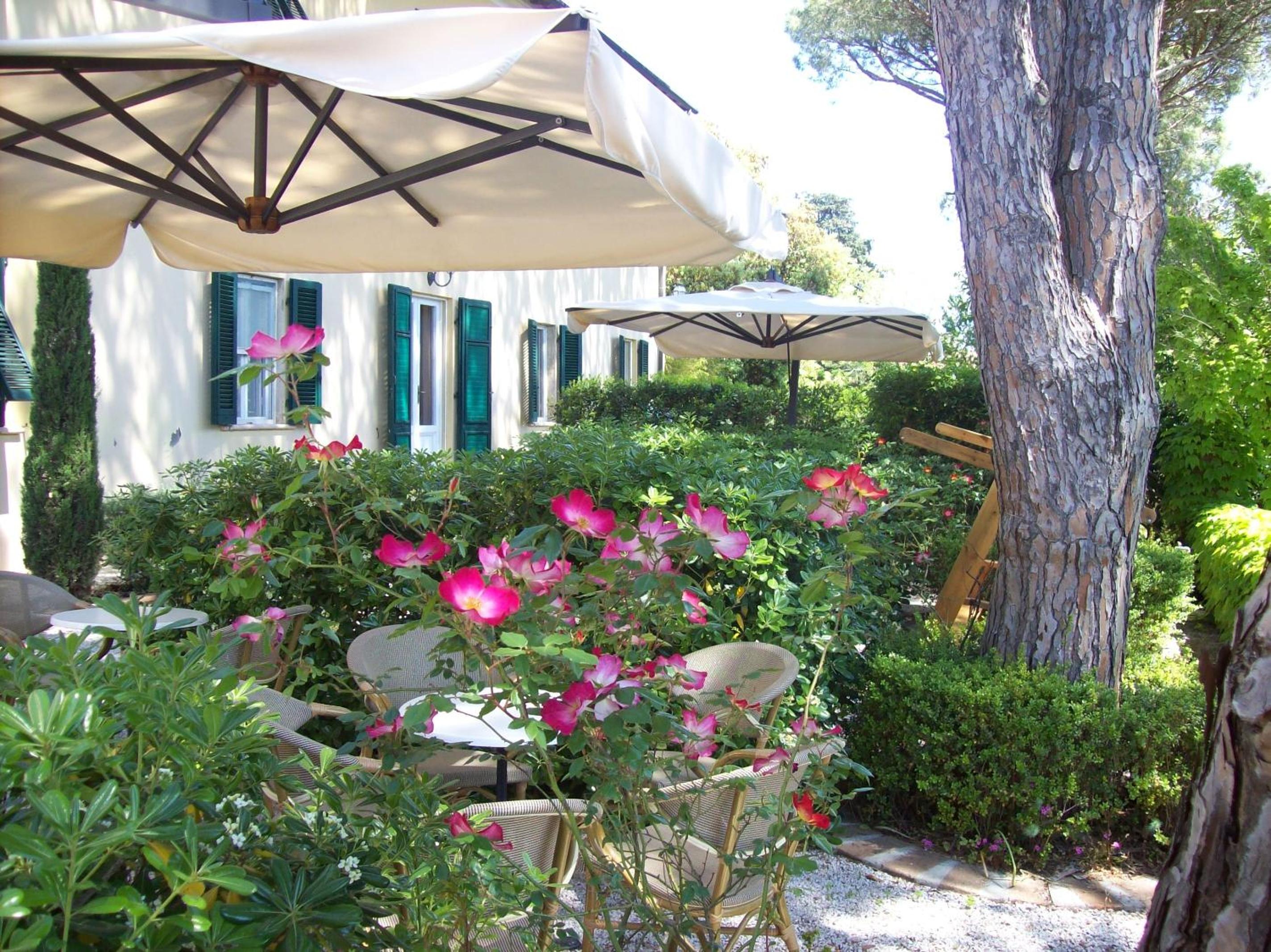 Villa Terme Di Caldana B&B