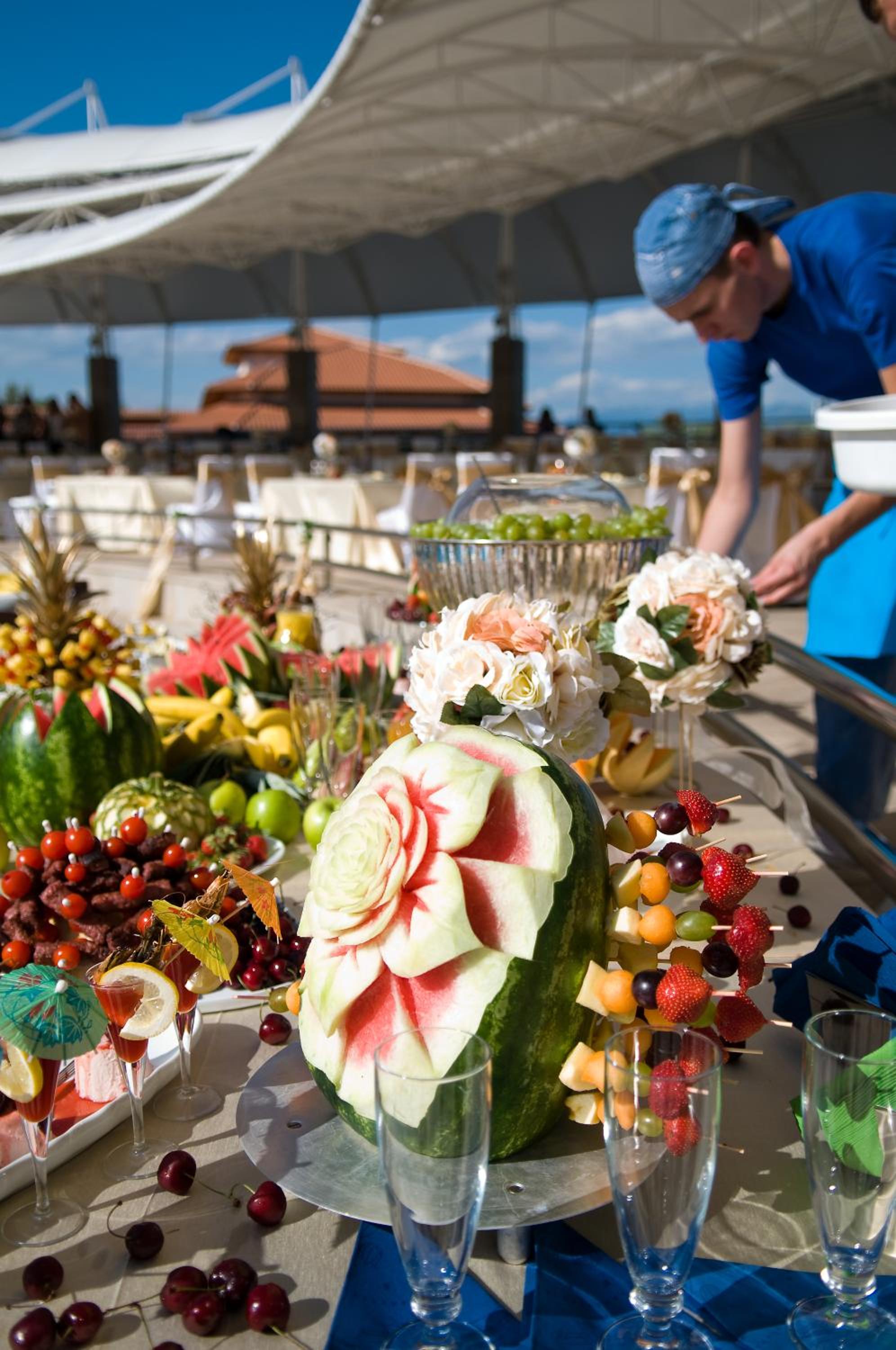 Food & Beverage