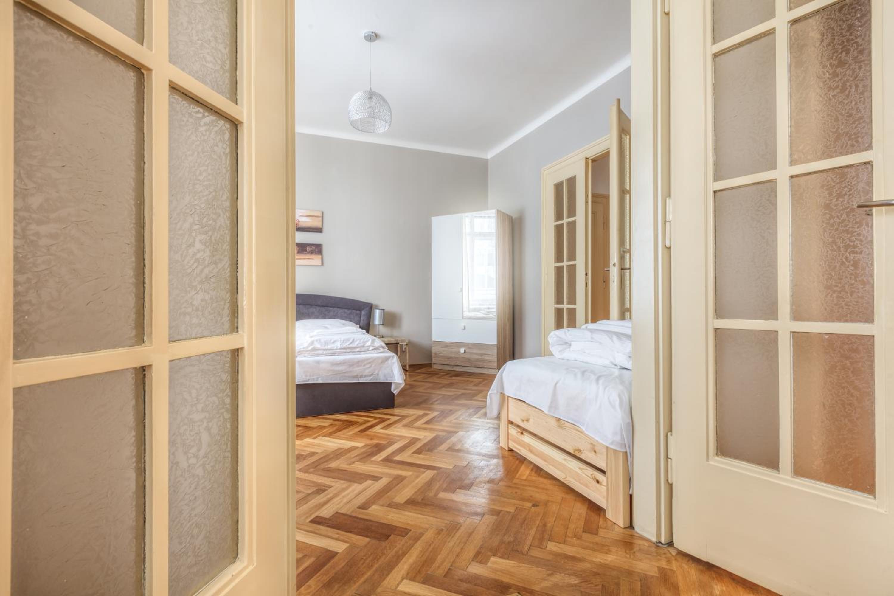 Modern Apartment Biskupska
