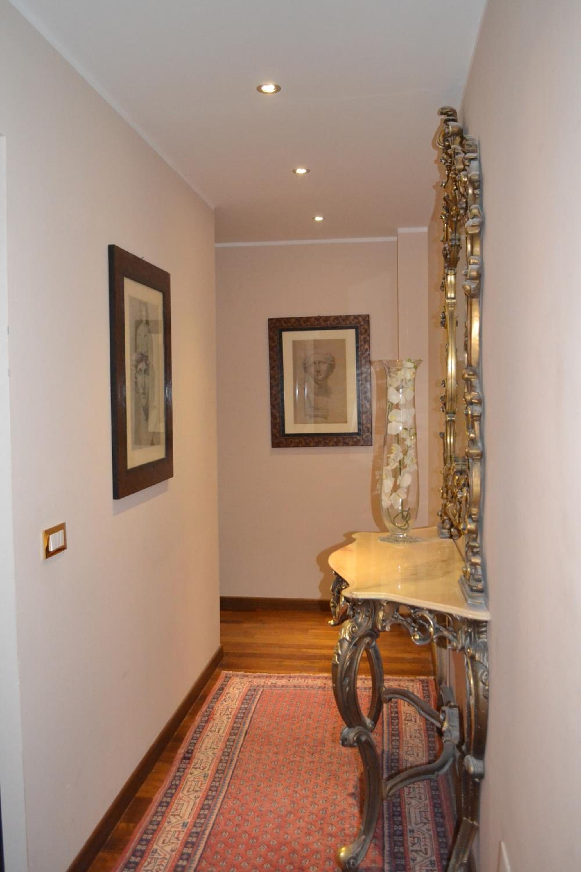 Twins Apartments photo 3