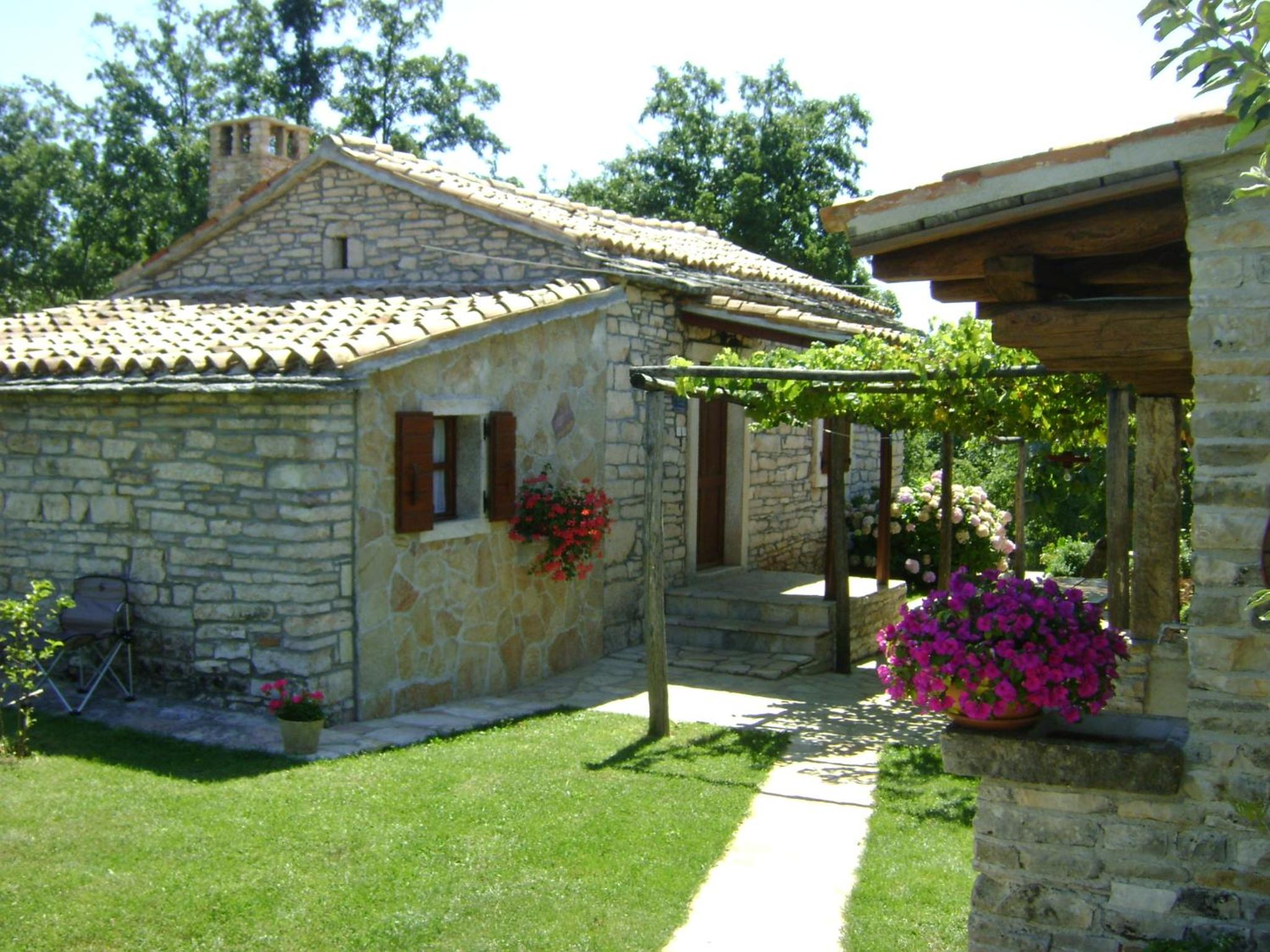 Photo 29