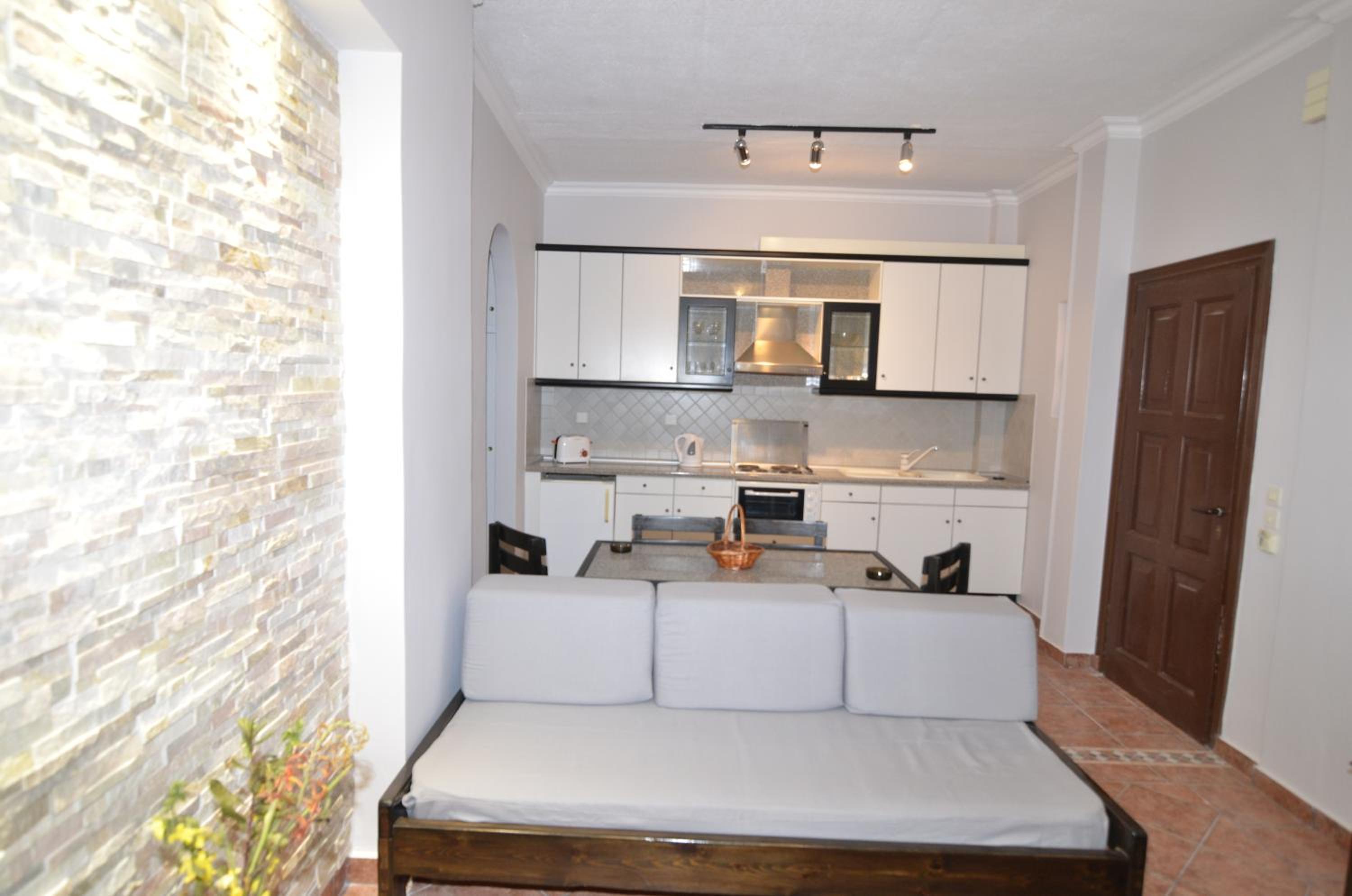 Penelope Apartment Hotel