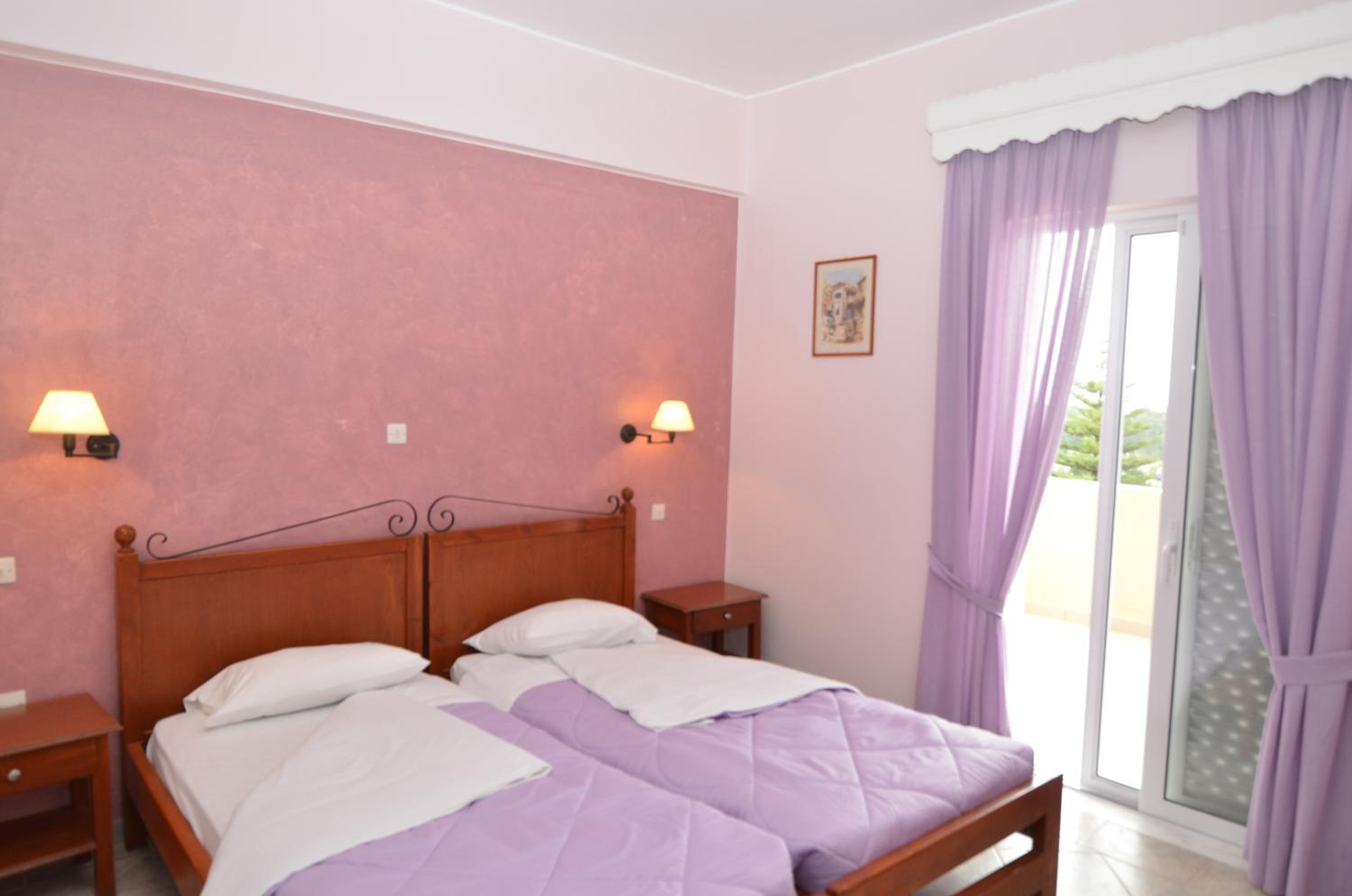 Penelope Apartment Hotel