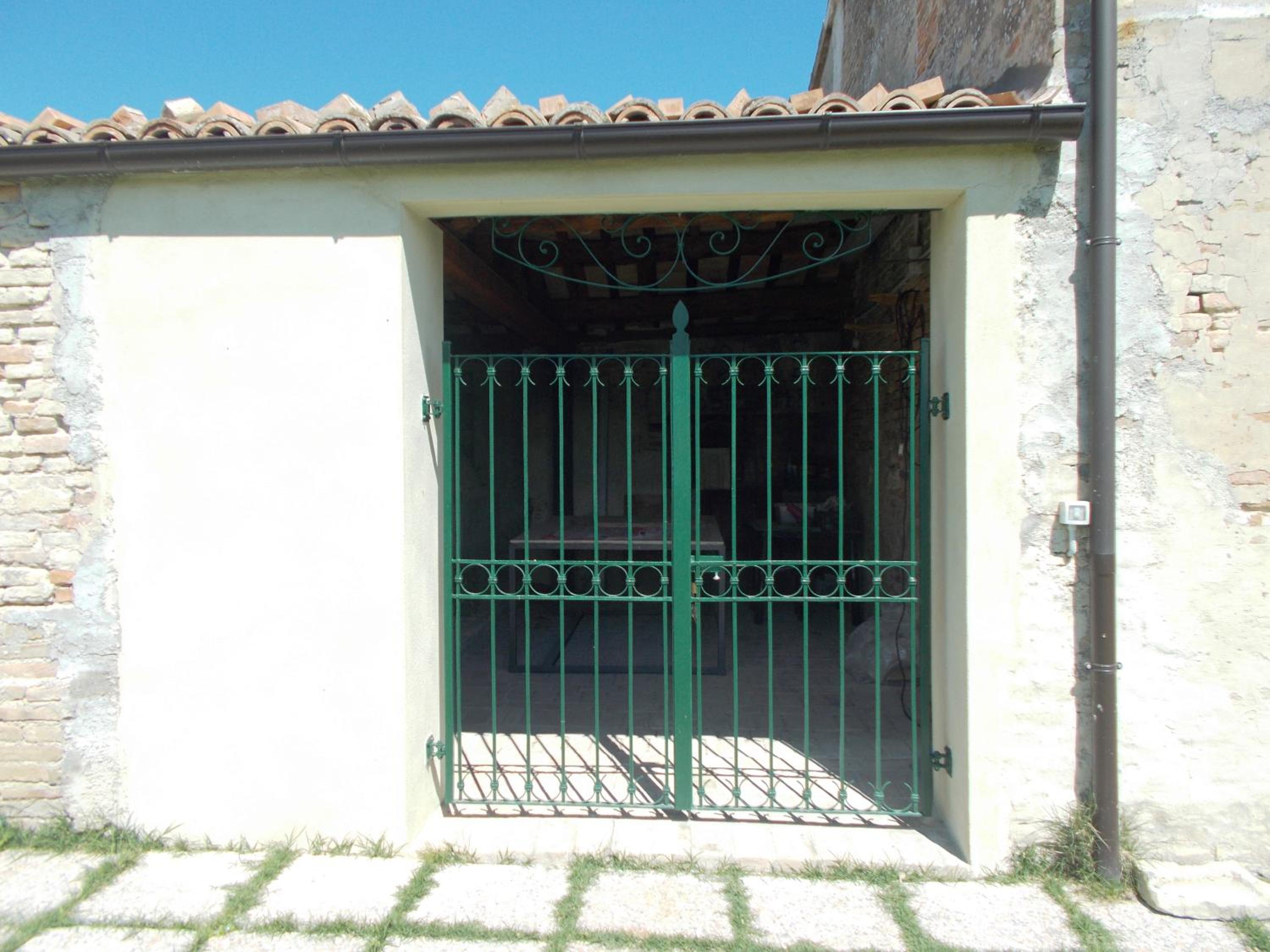 Photo 36
