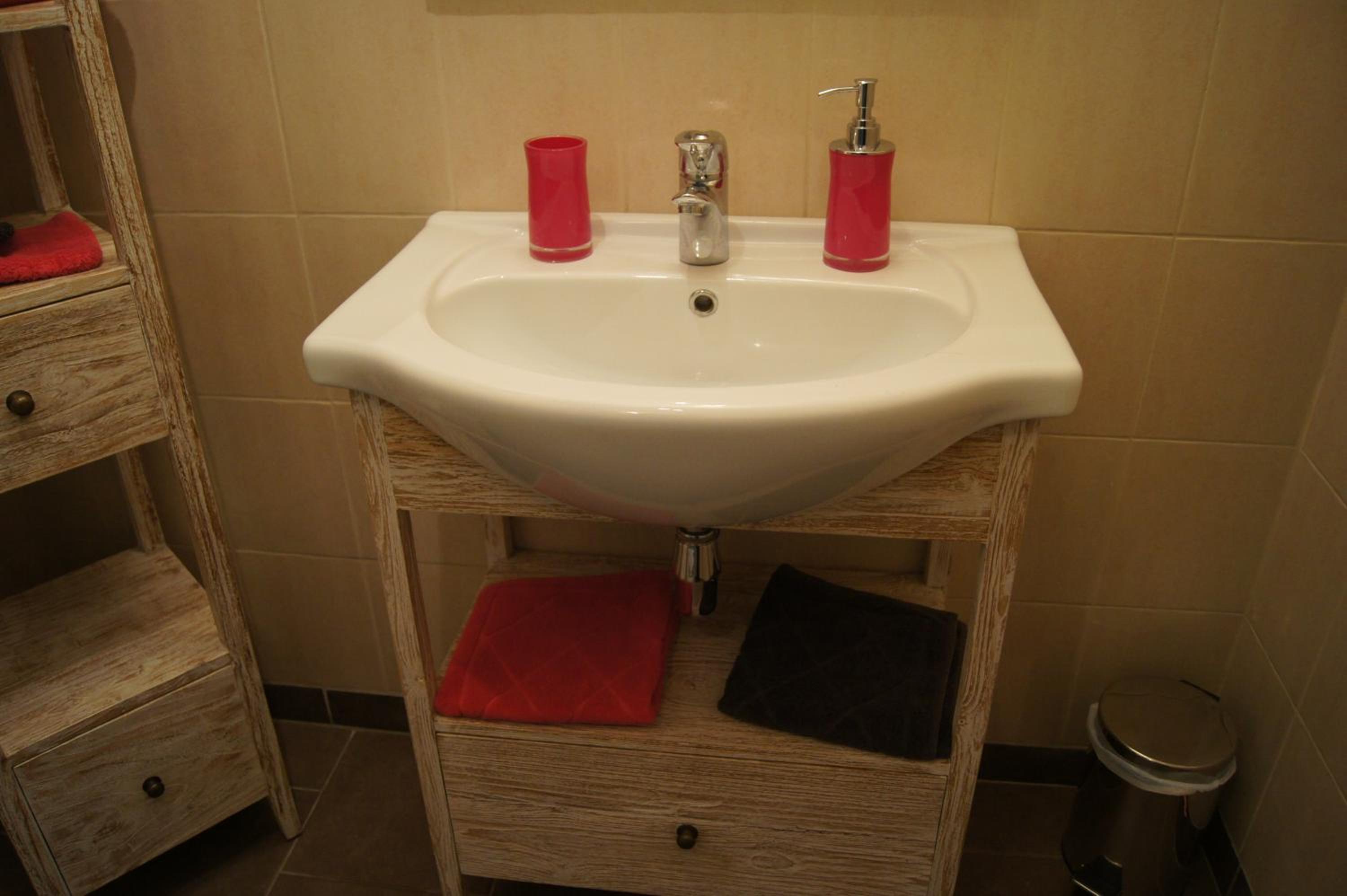 La Citadine - Property Image 14