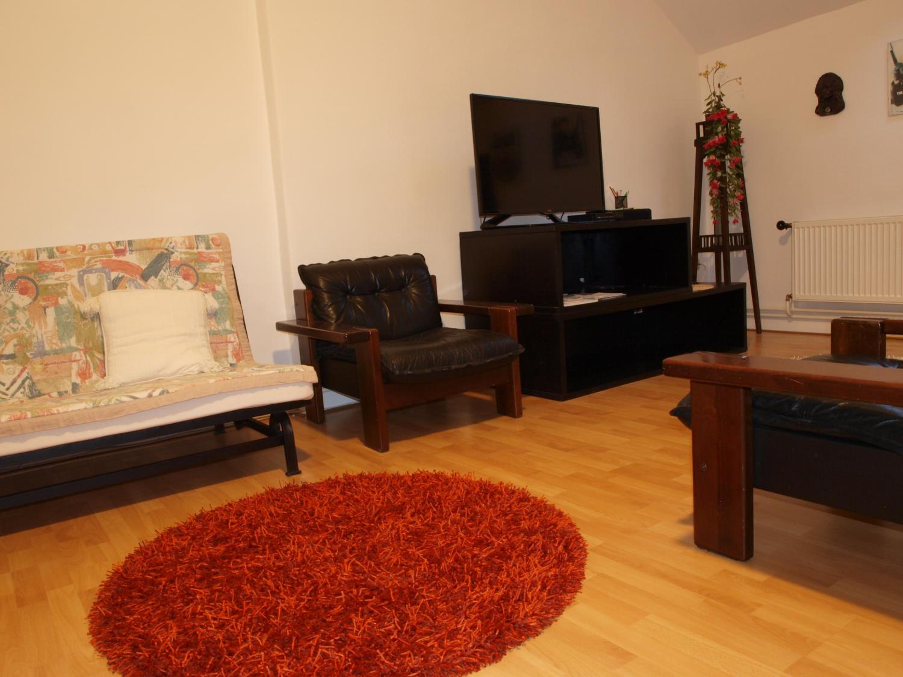 Attic Apartment City Center