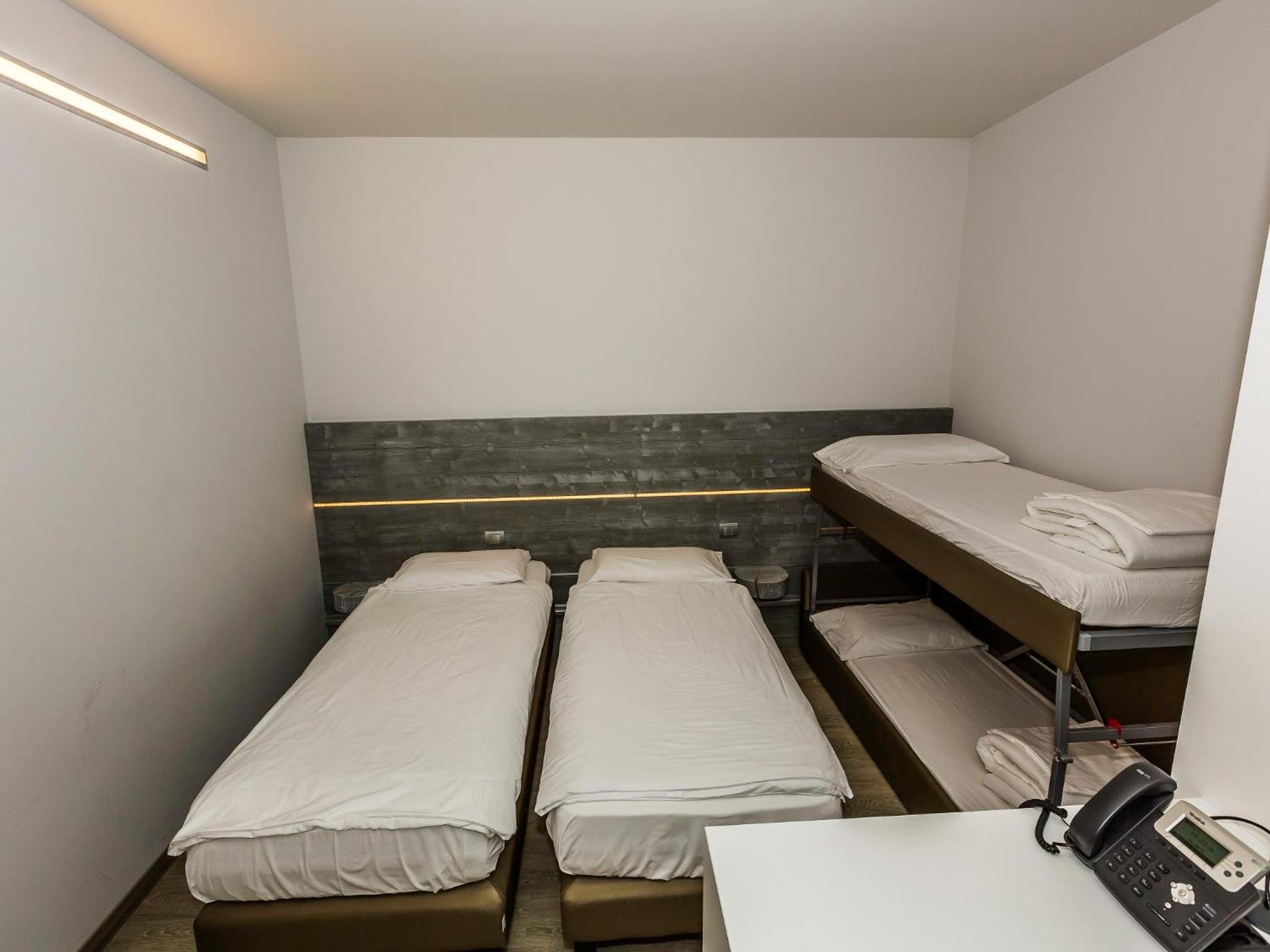 Campione Univela Hostel