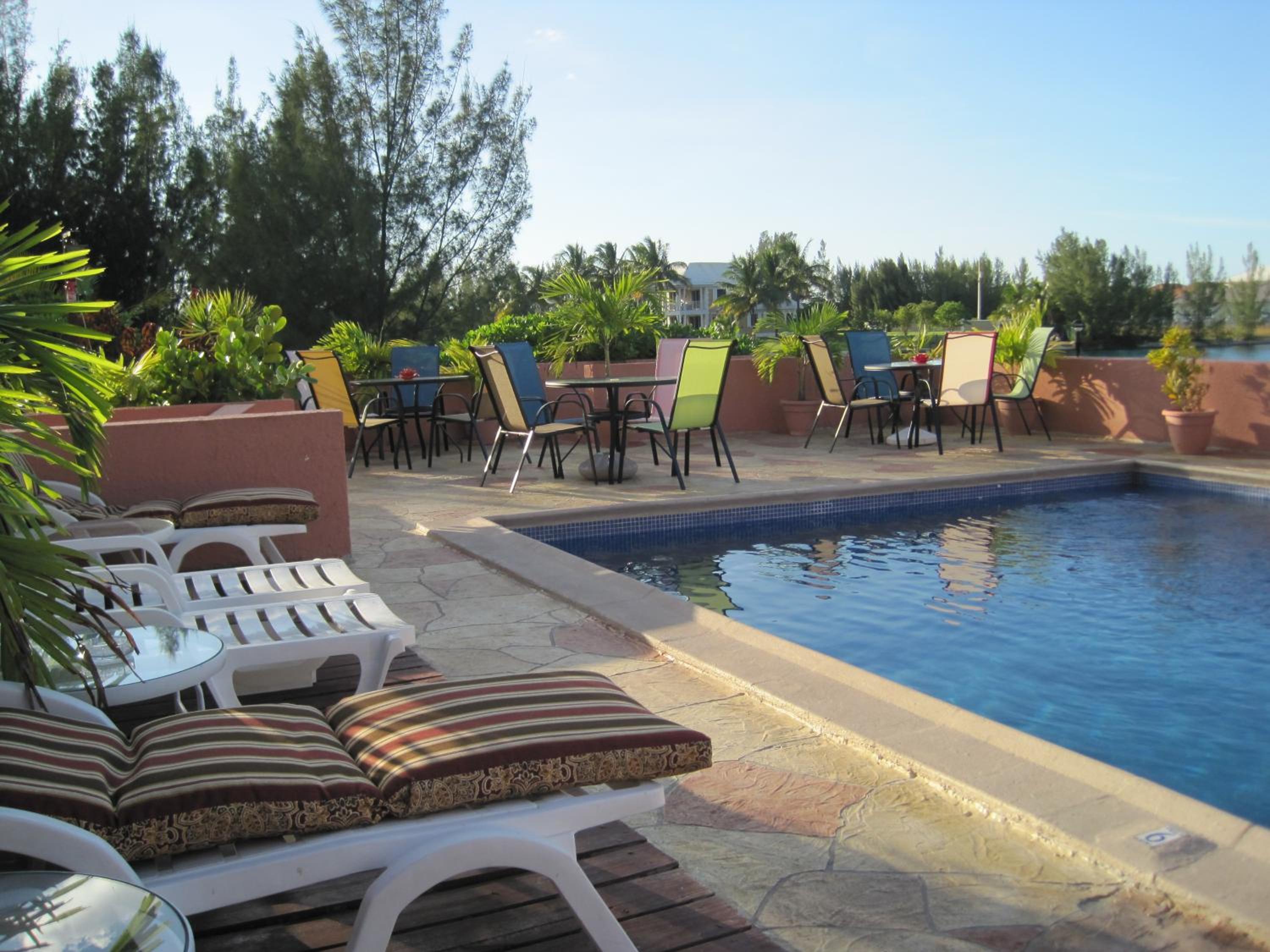 Grand Bahama Island - Freeport Vacations - Dundee Bay Villas - Property Image 9