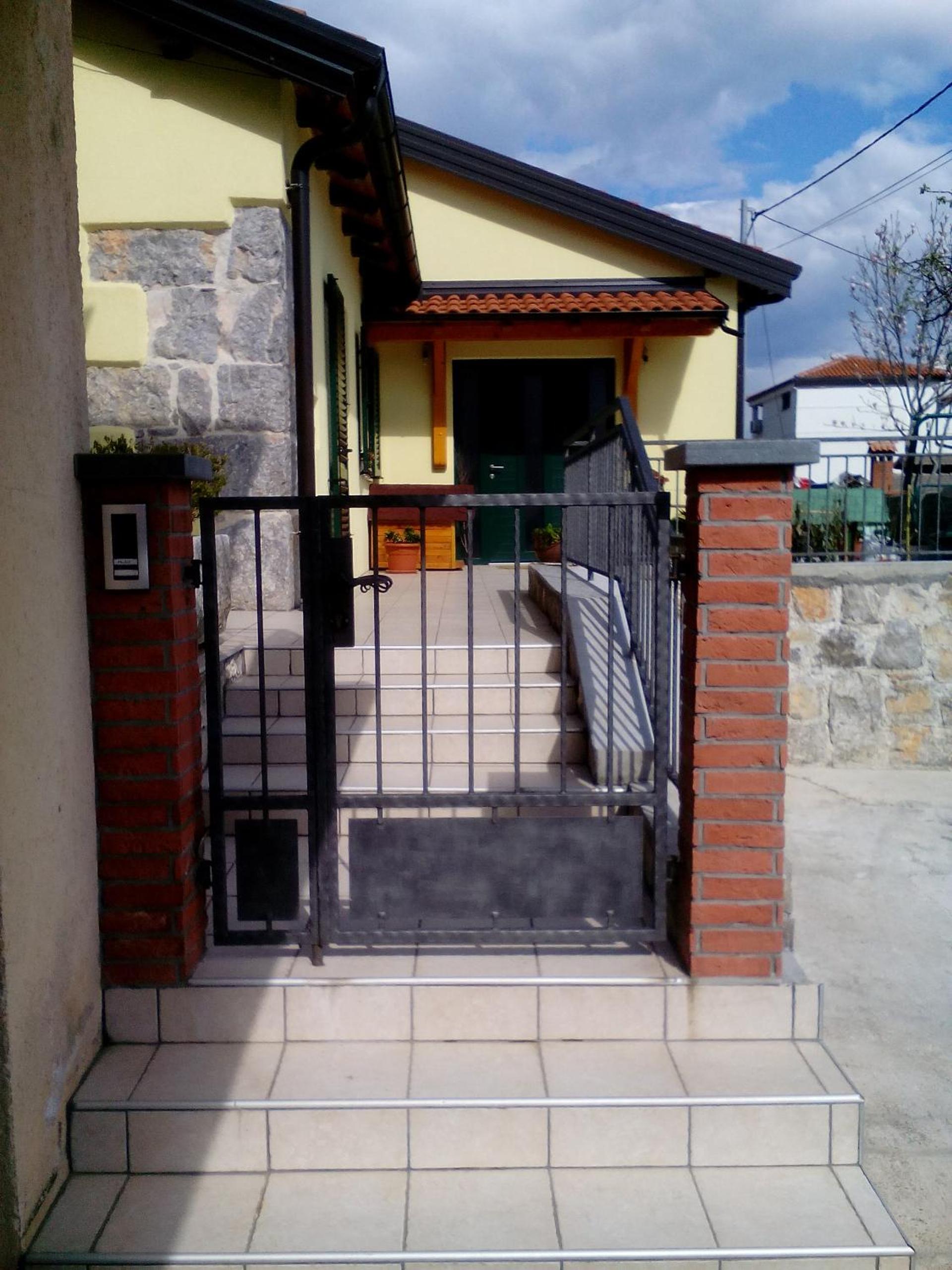 Photo 35