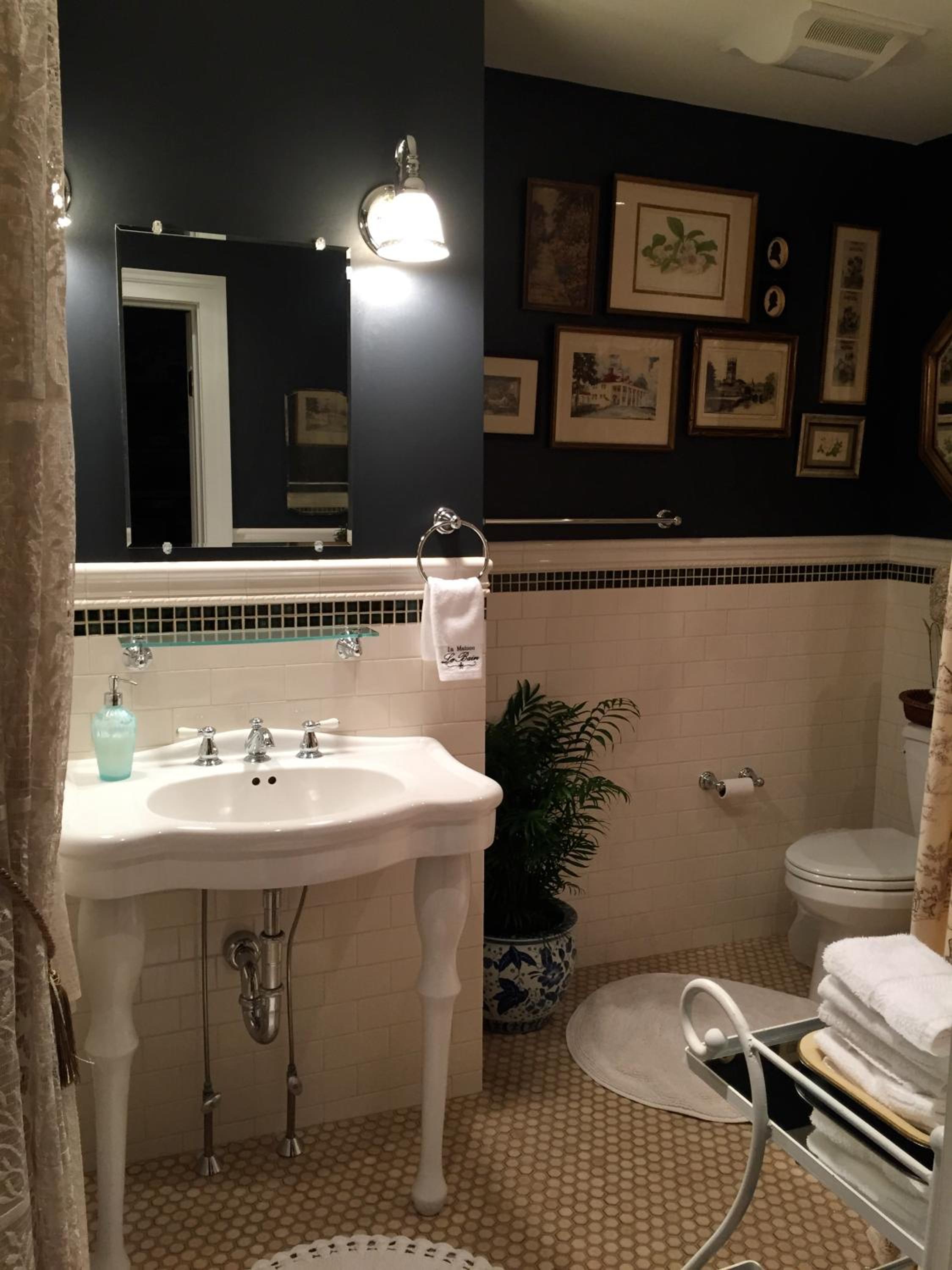 Hilltop House Bed Breakfast - Property Image 20