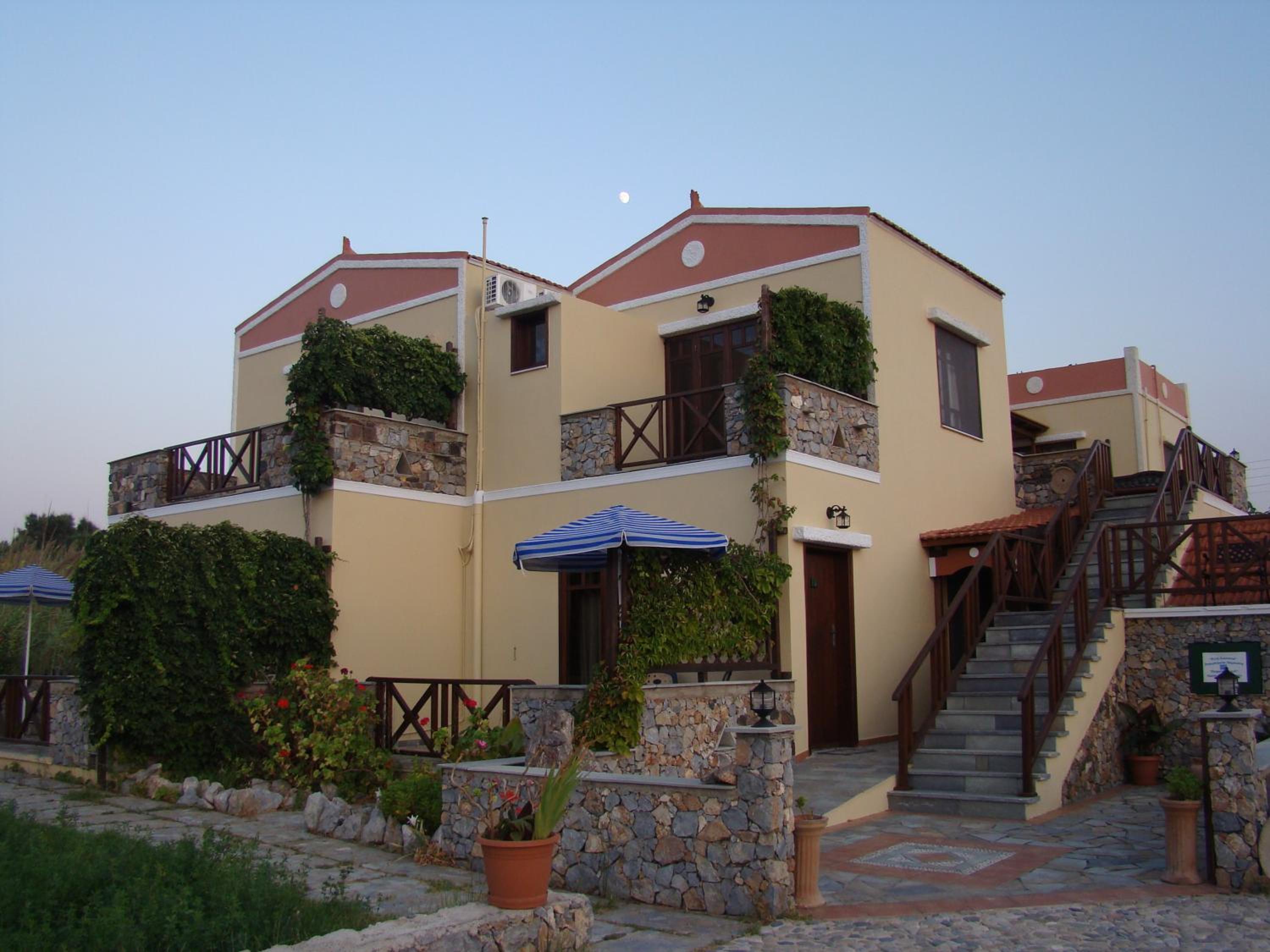 Drapania Beach Marinakis