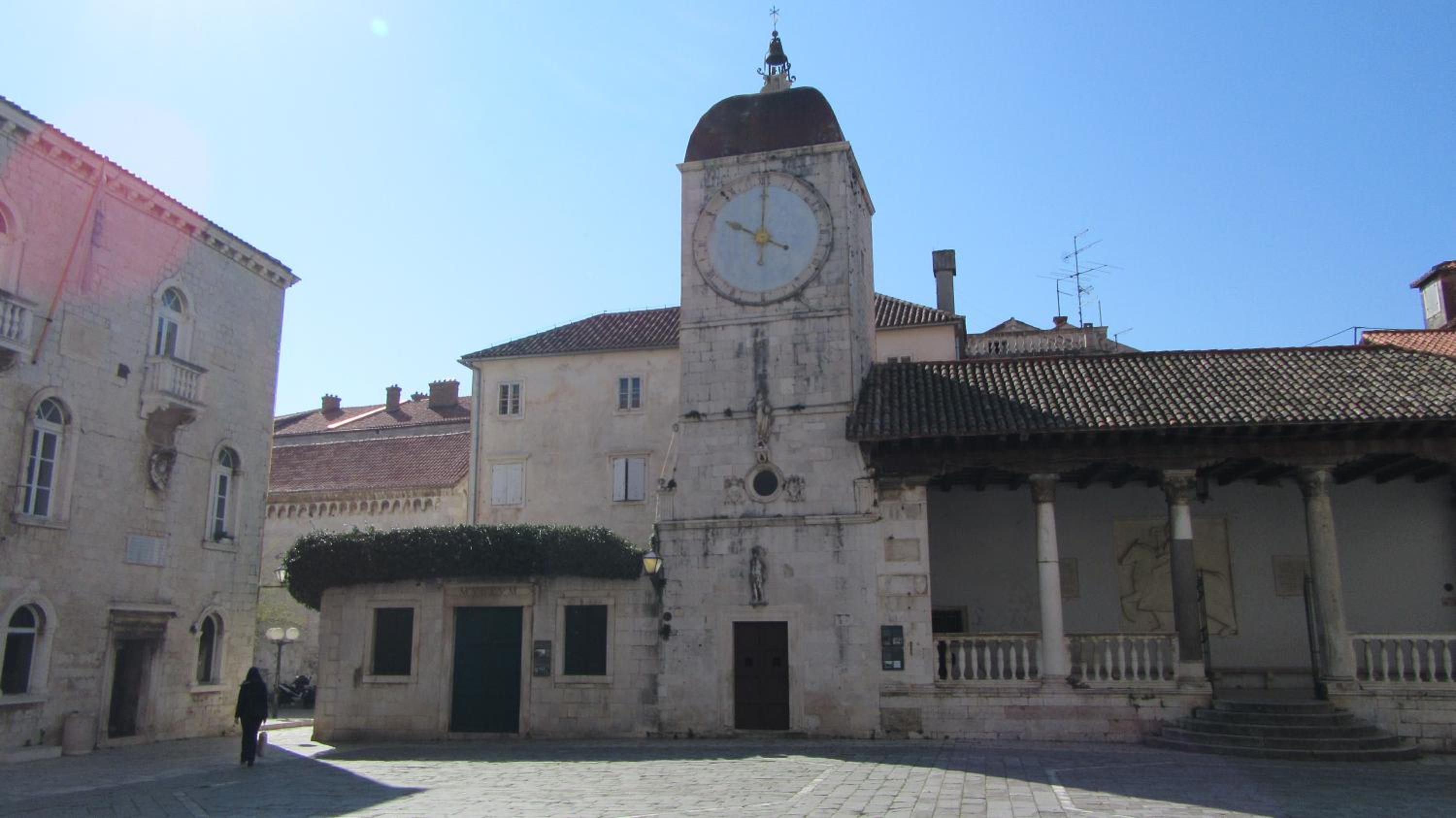 Photo 44