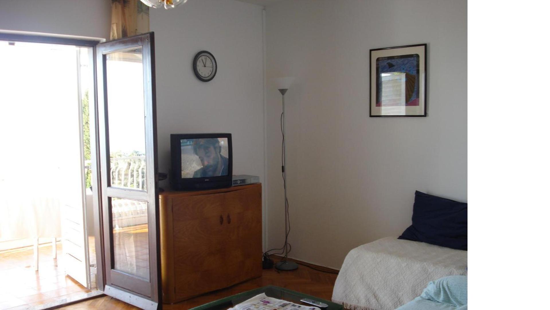 Laurem Apartment view 5