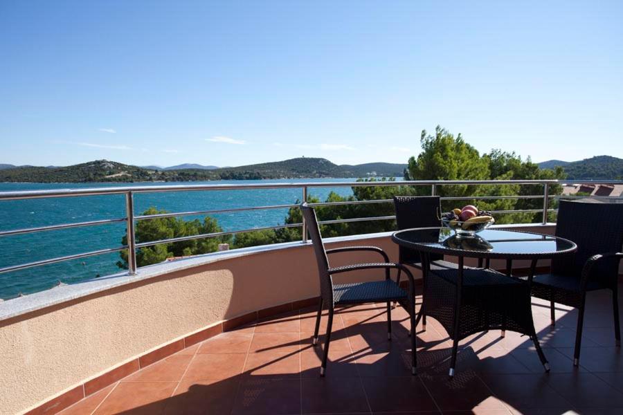 Apartments Villa Leona view 5