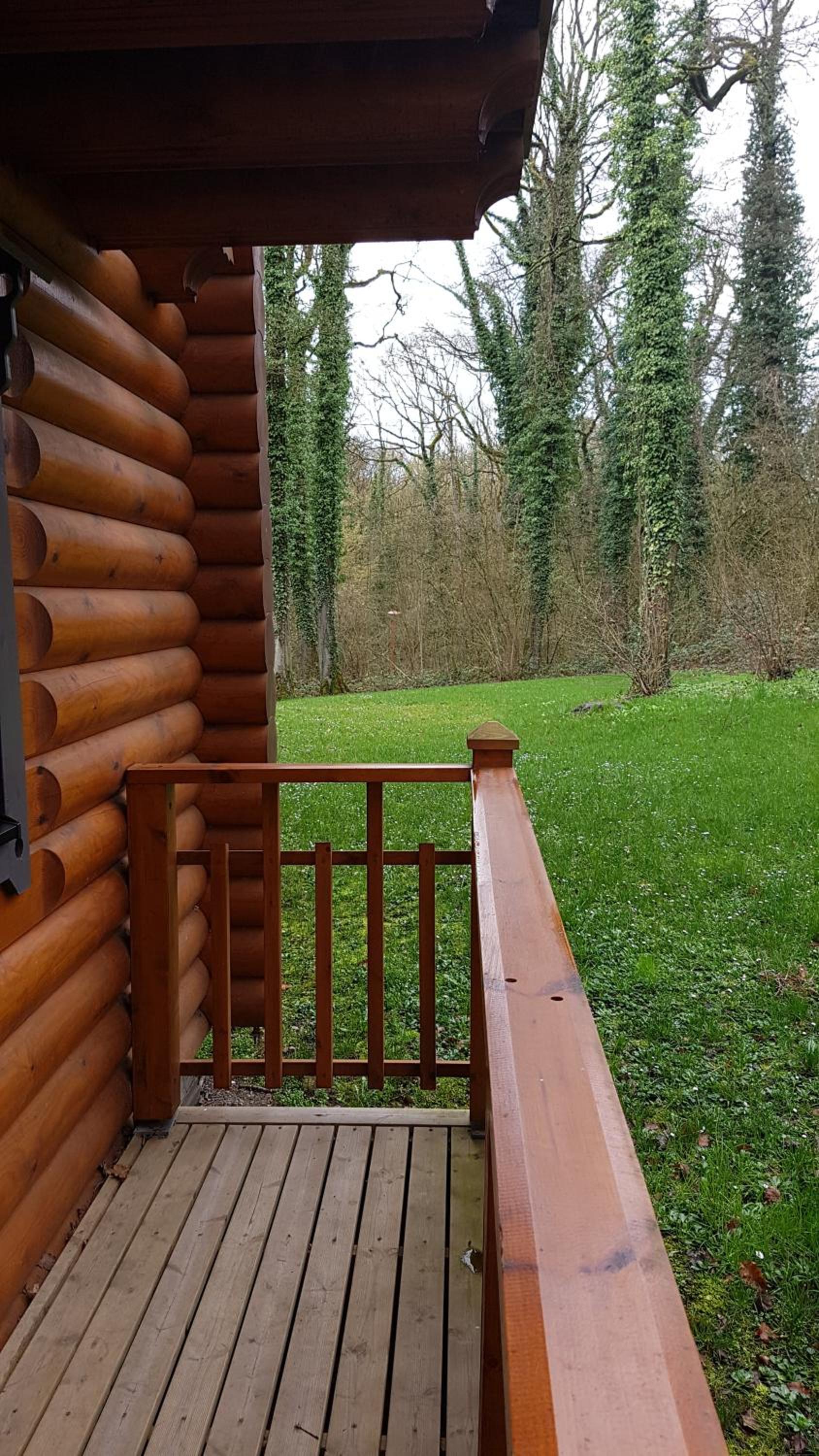 Balcony & Terrace