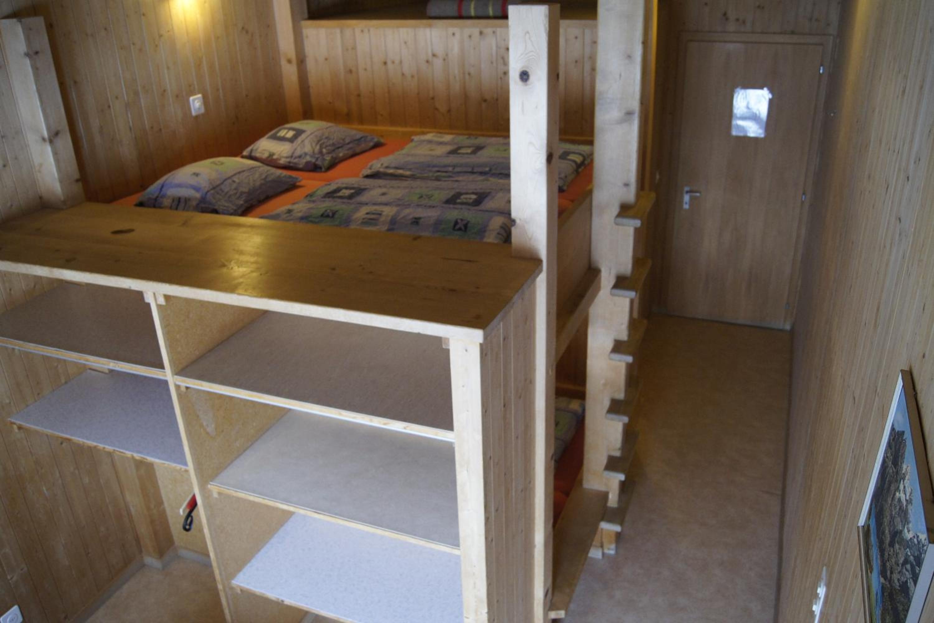 Photo 37