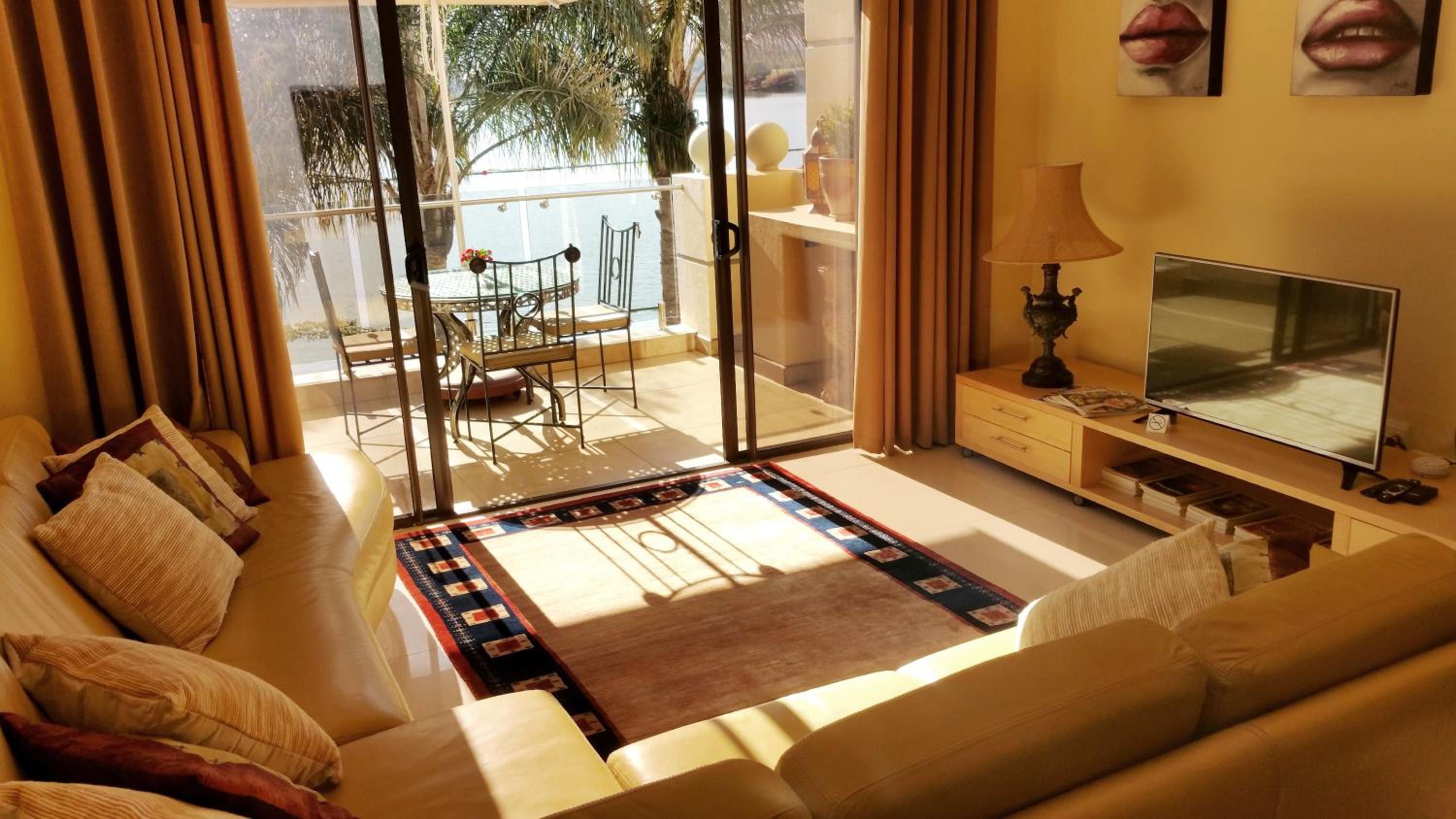 The Blue Crane Villa