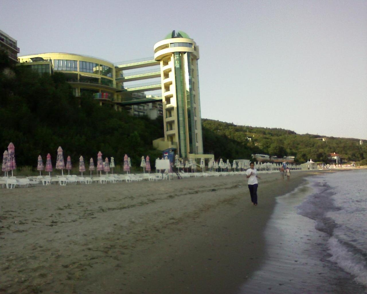 Photo 20