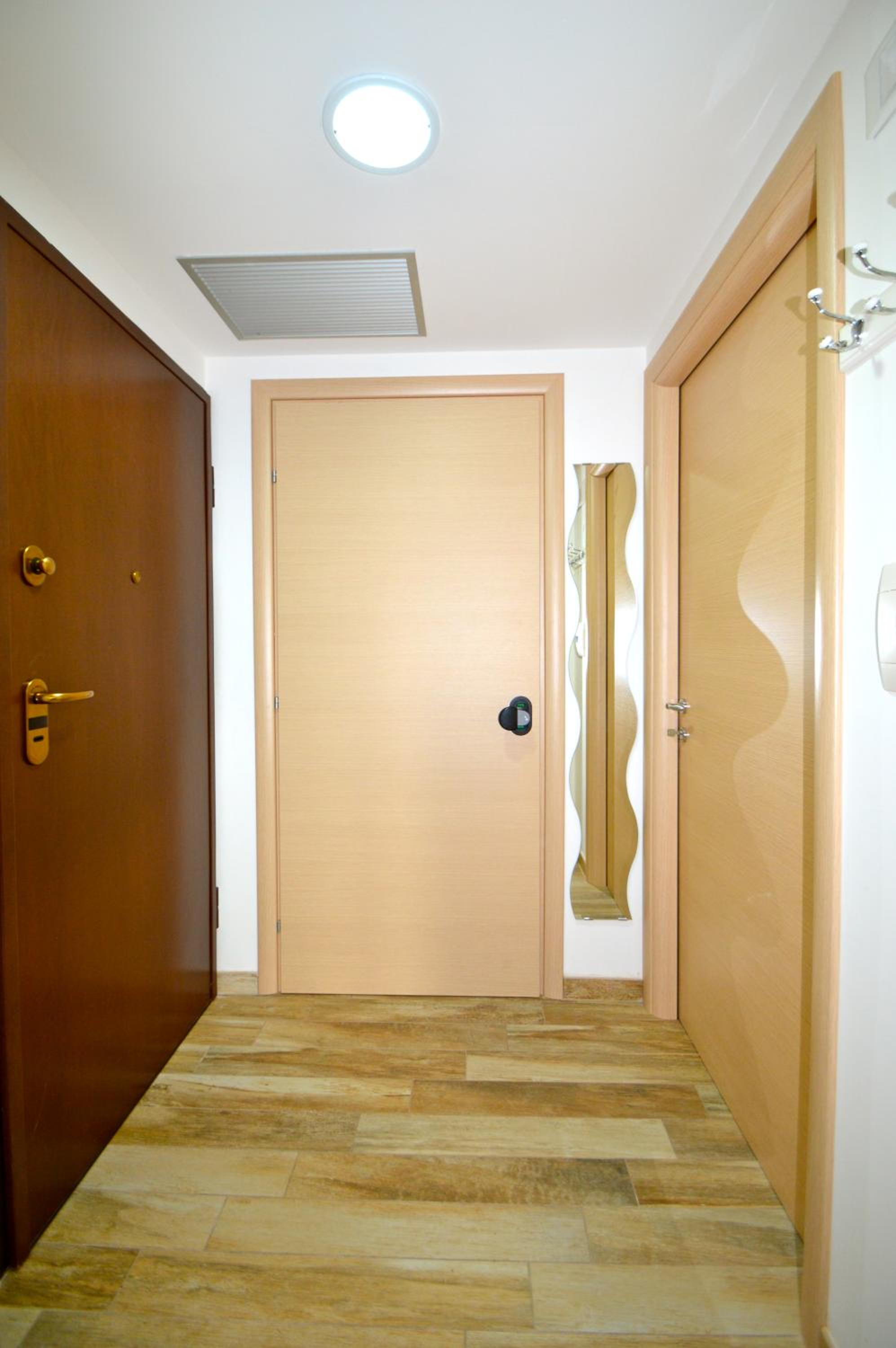Photo 57