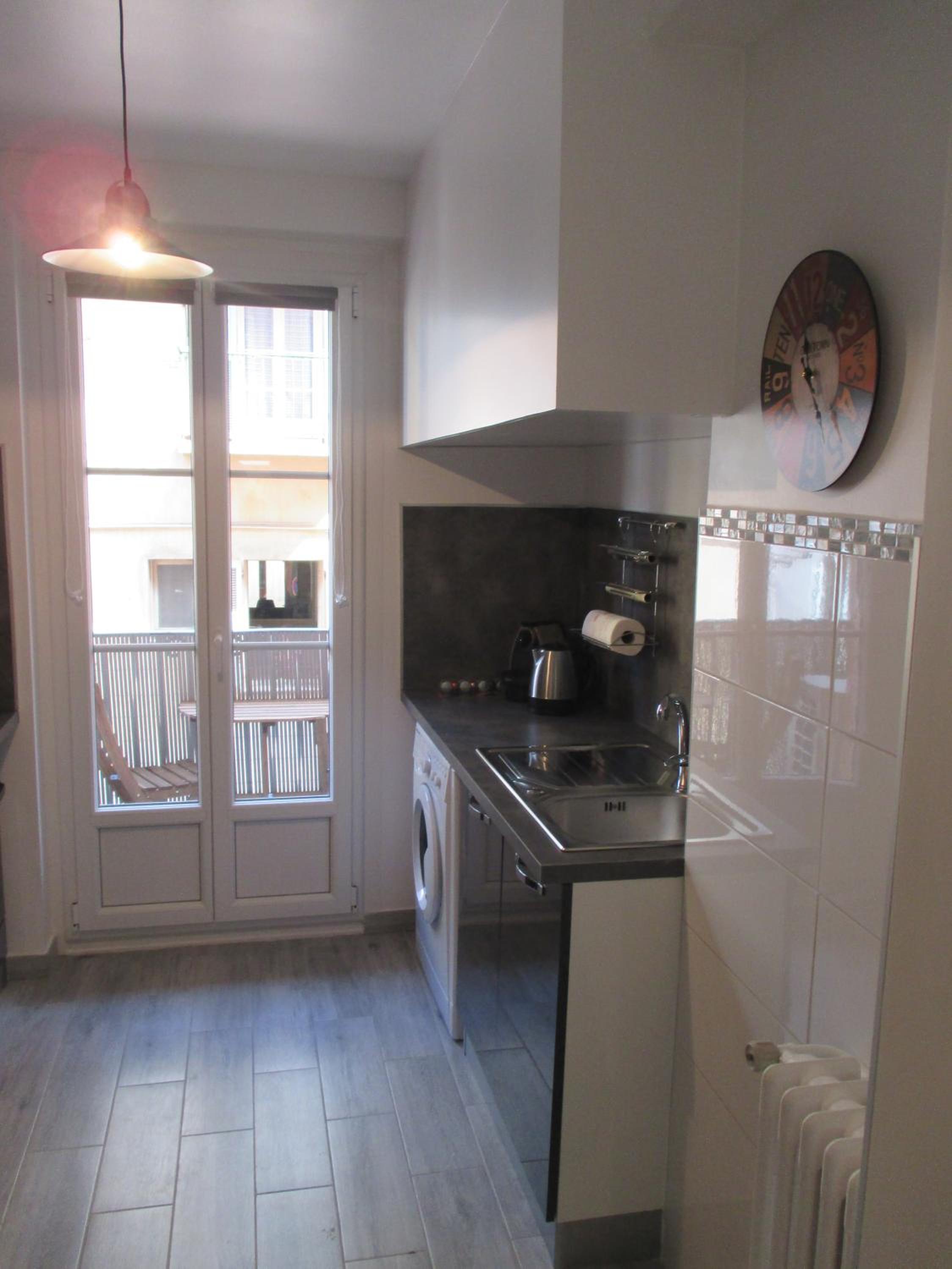 Nice Apartment Old Town photo 4