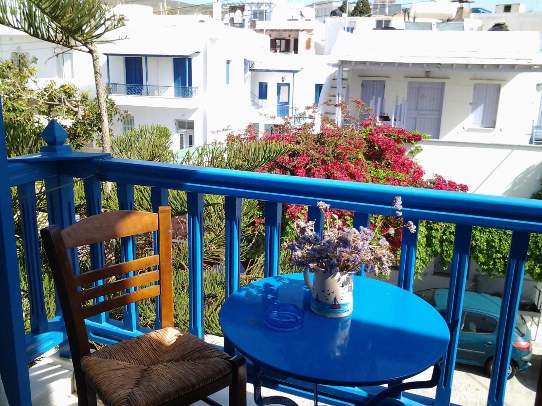 Noe Rooms