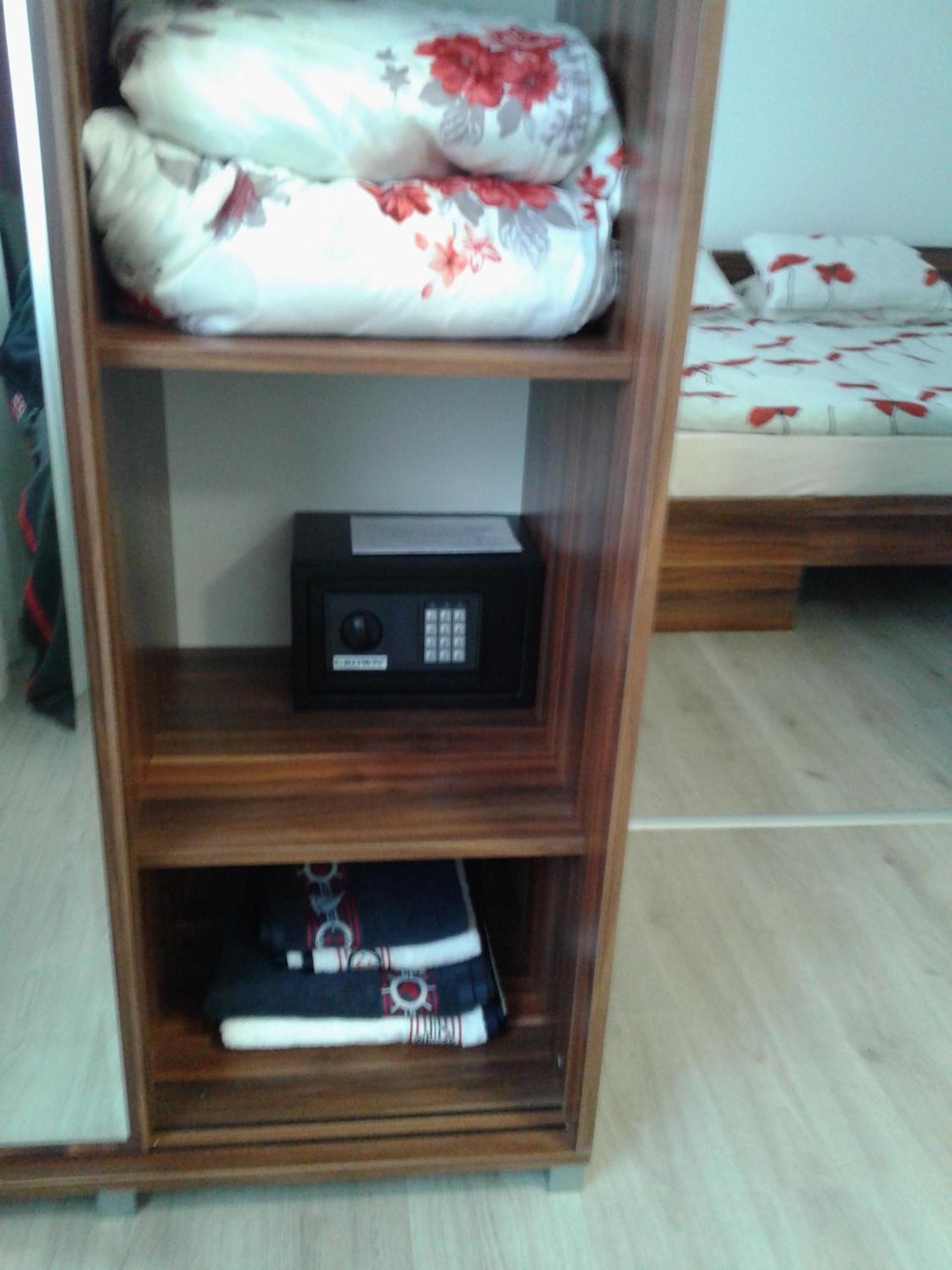 Photo 27