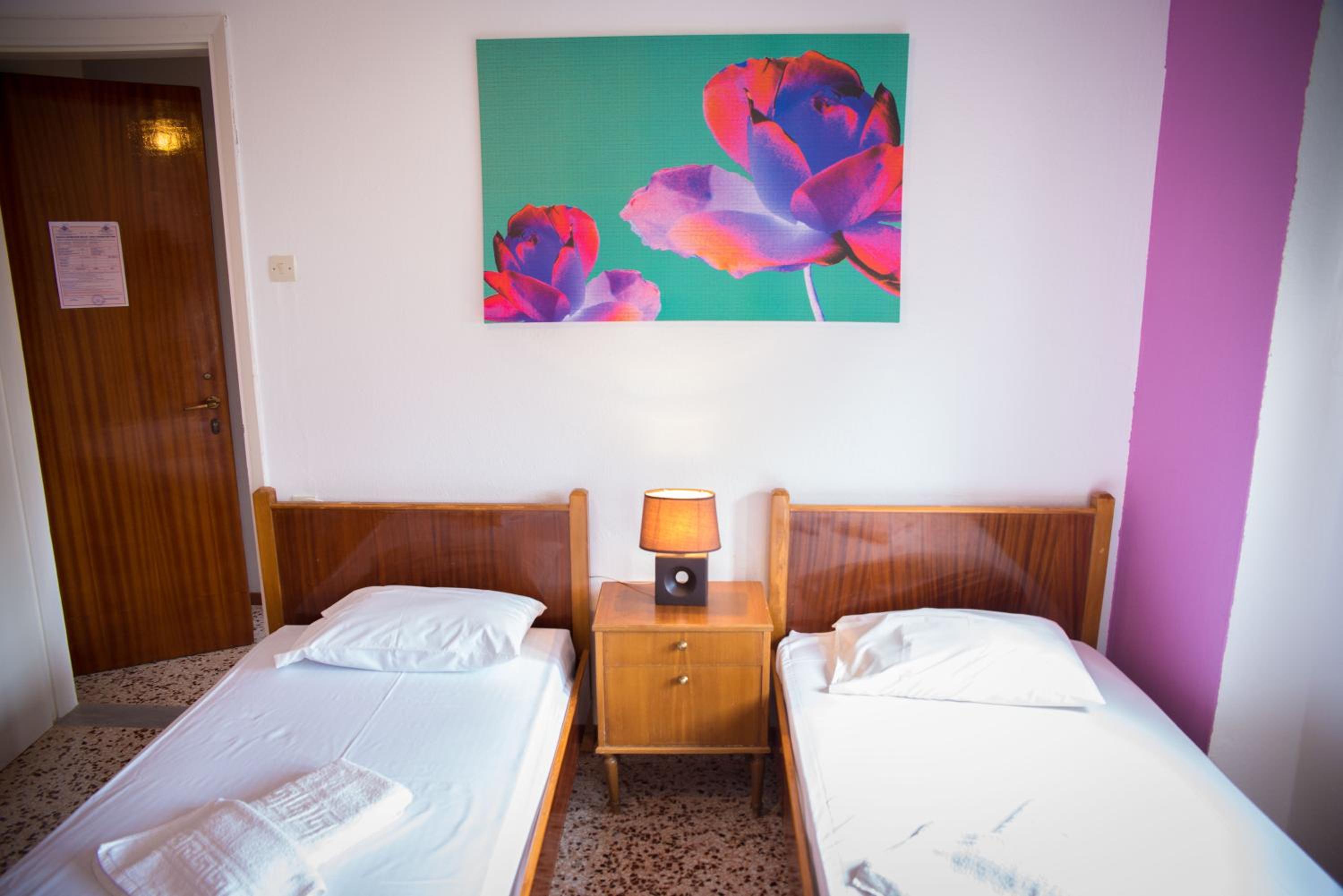 Arriba Apartments