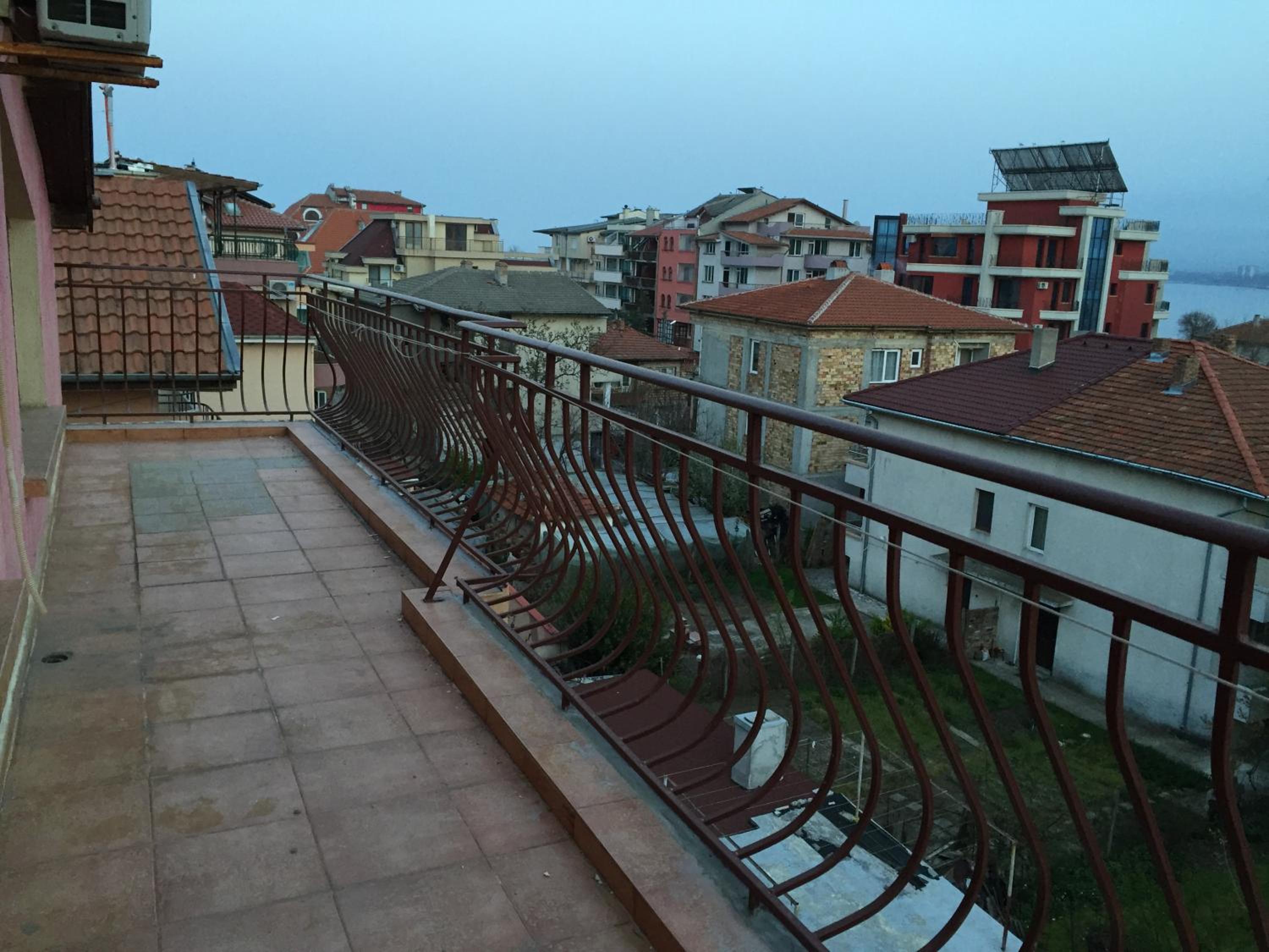 Paunovi Guest House