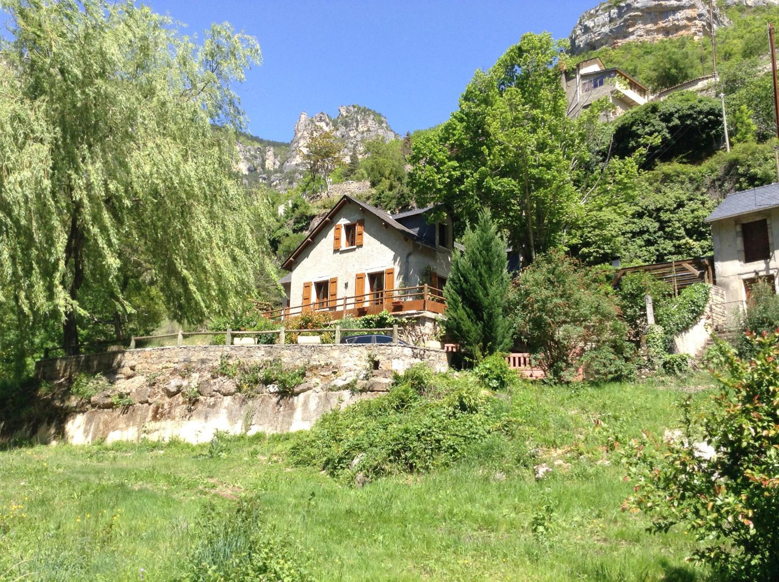 Hotel La Caze - Image 1