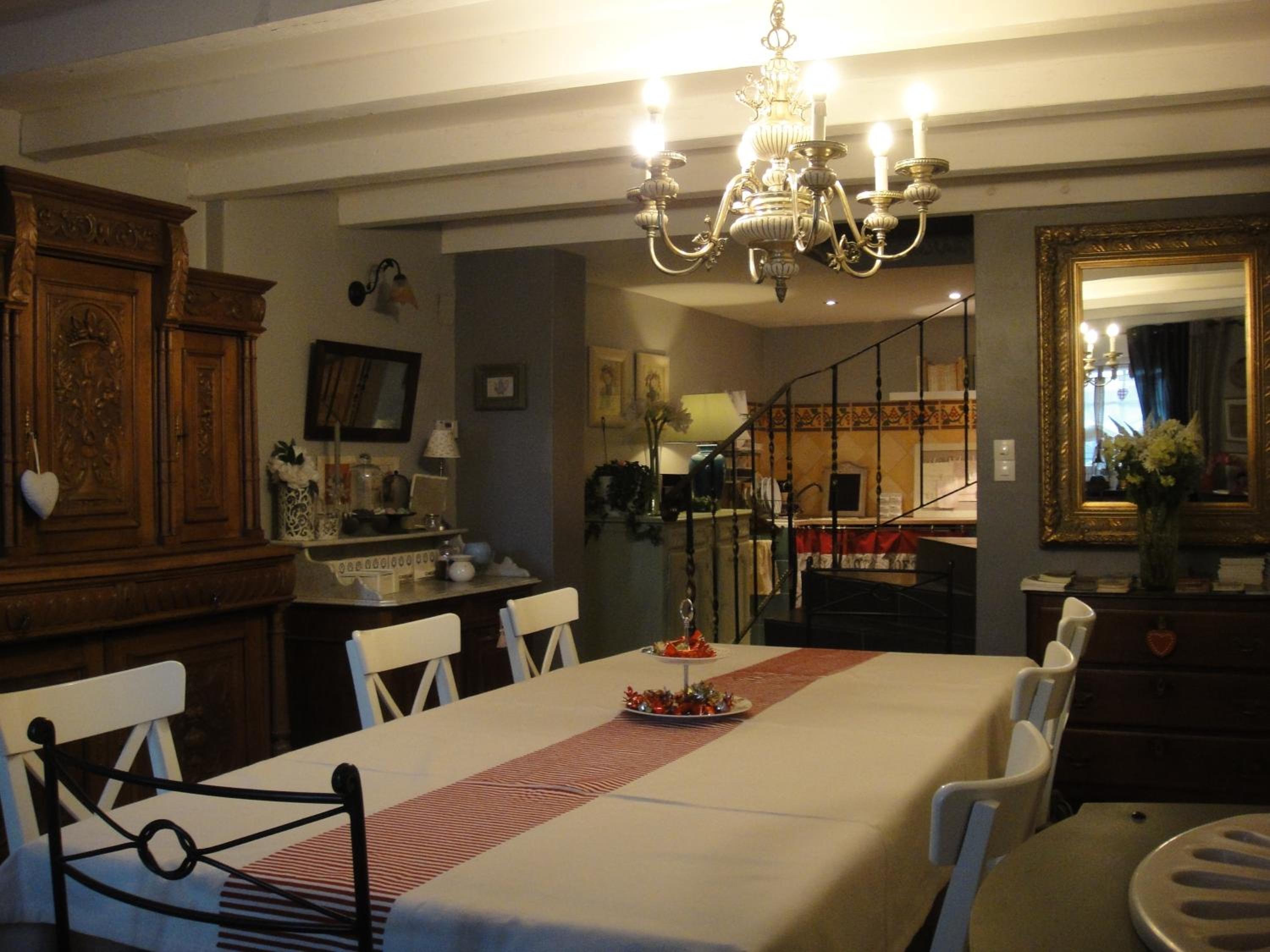 Photo 38