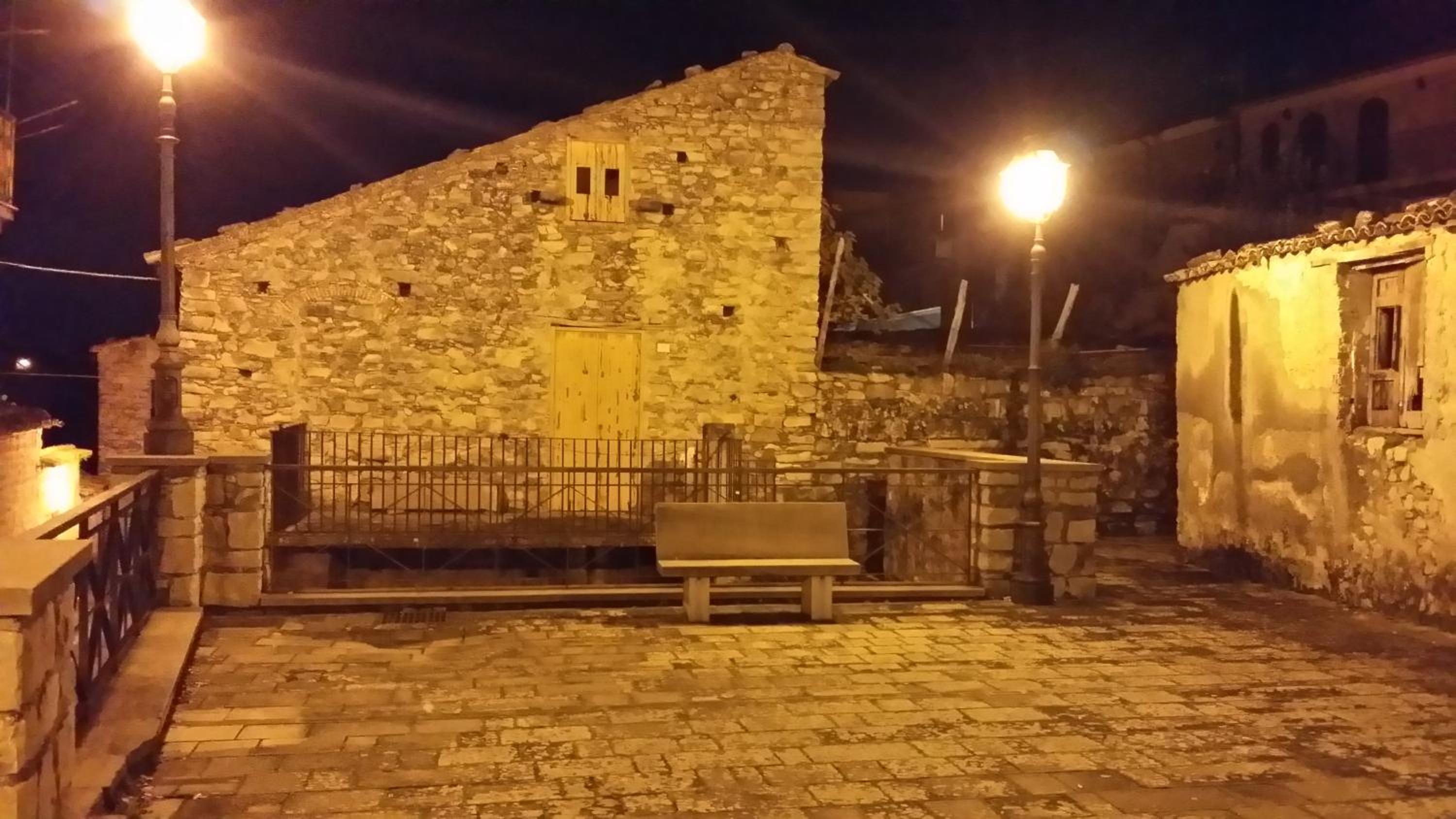 Photo 18