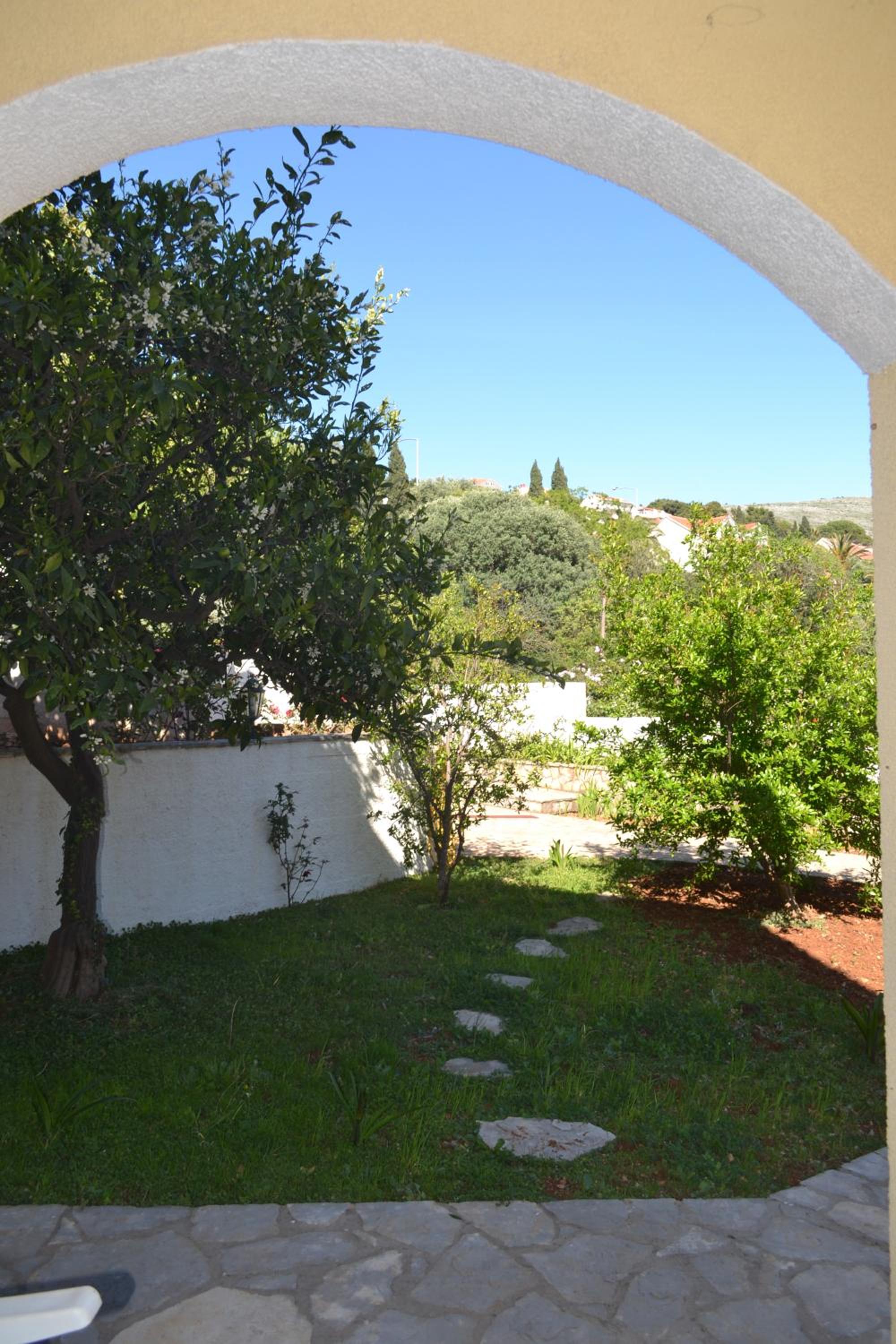 Madonna Guest House