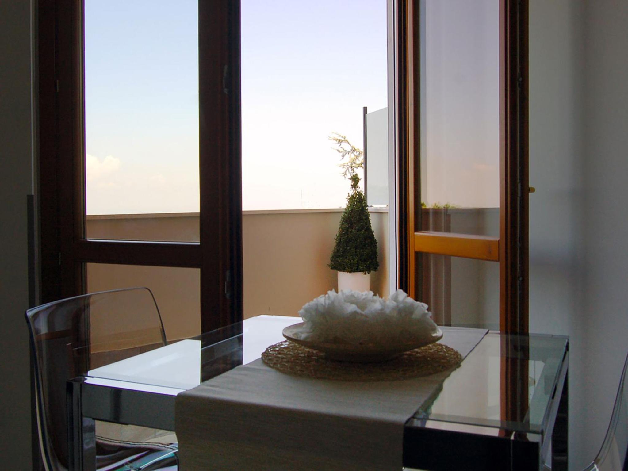 Balcony & Terrace