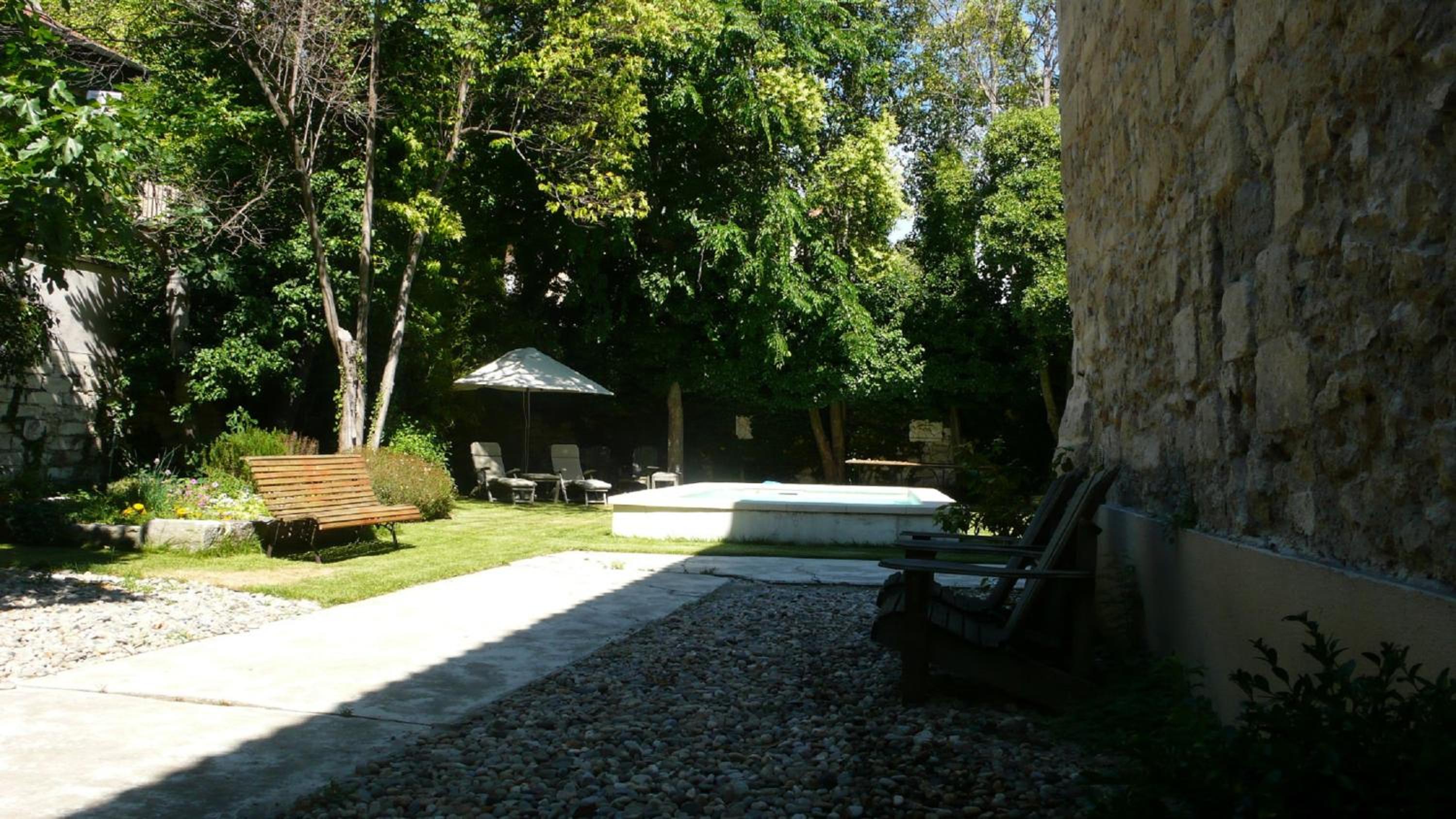 L'Observance Bed & Breakfast