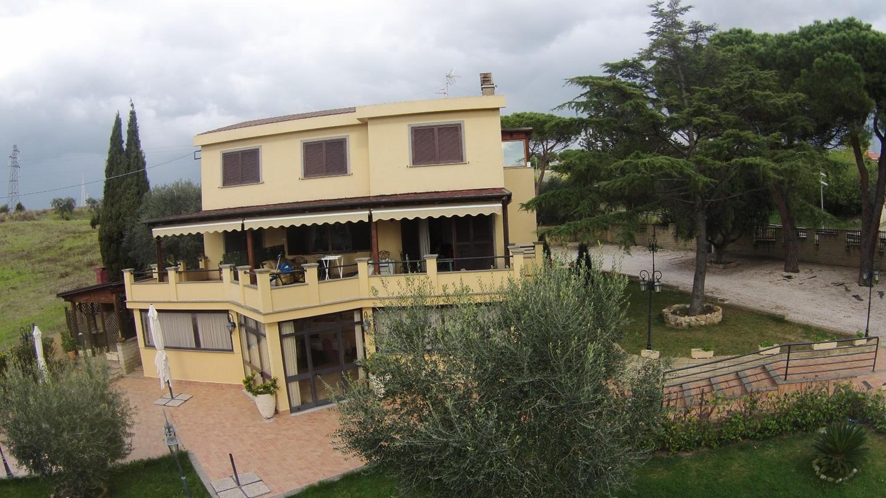 Bed and Breakfast La Corte degli Ulivi