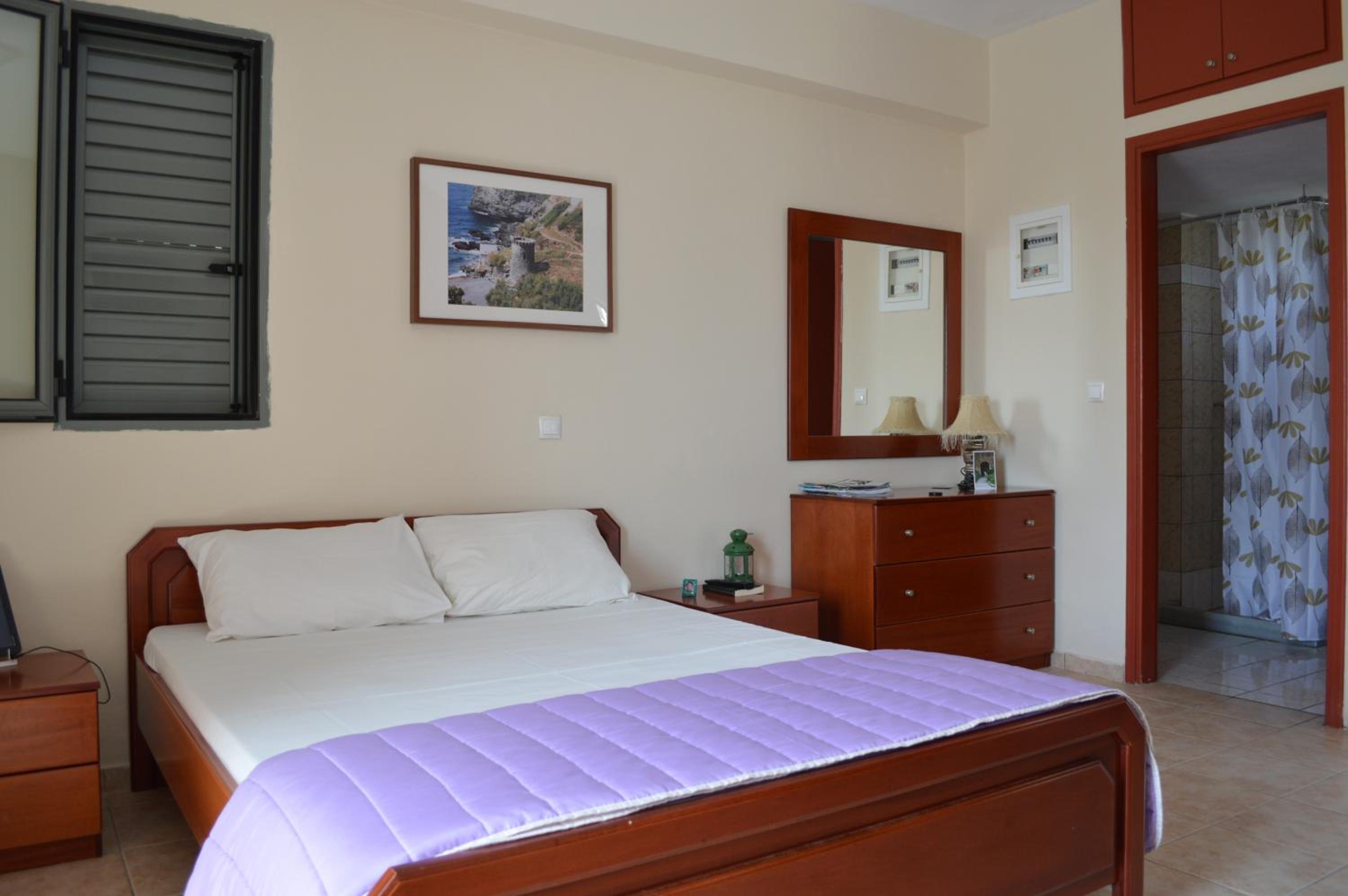Nefeli Apartments