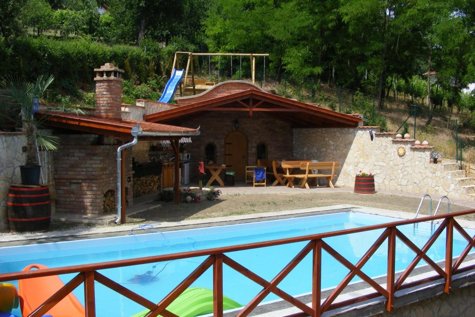 Photo 13