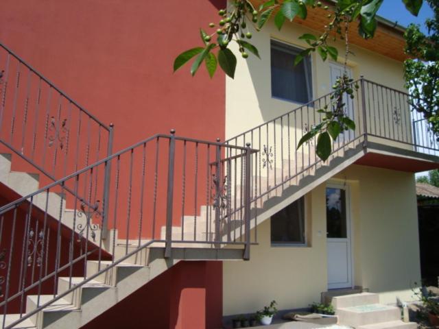 Photo 34