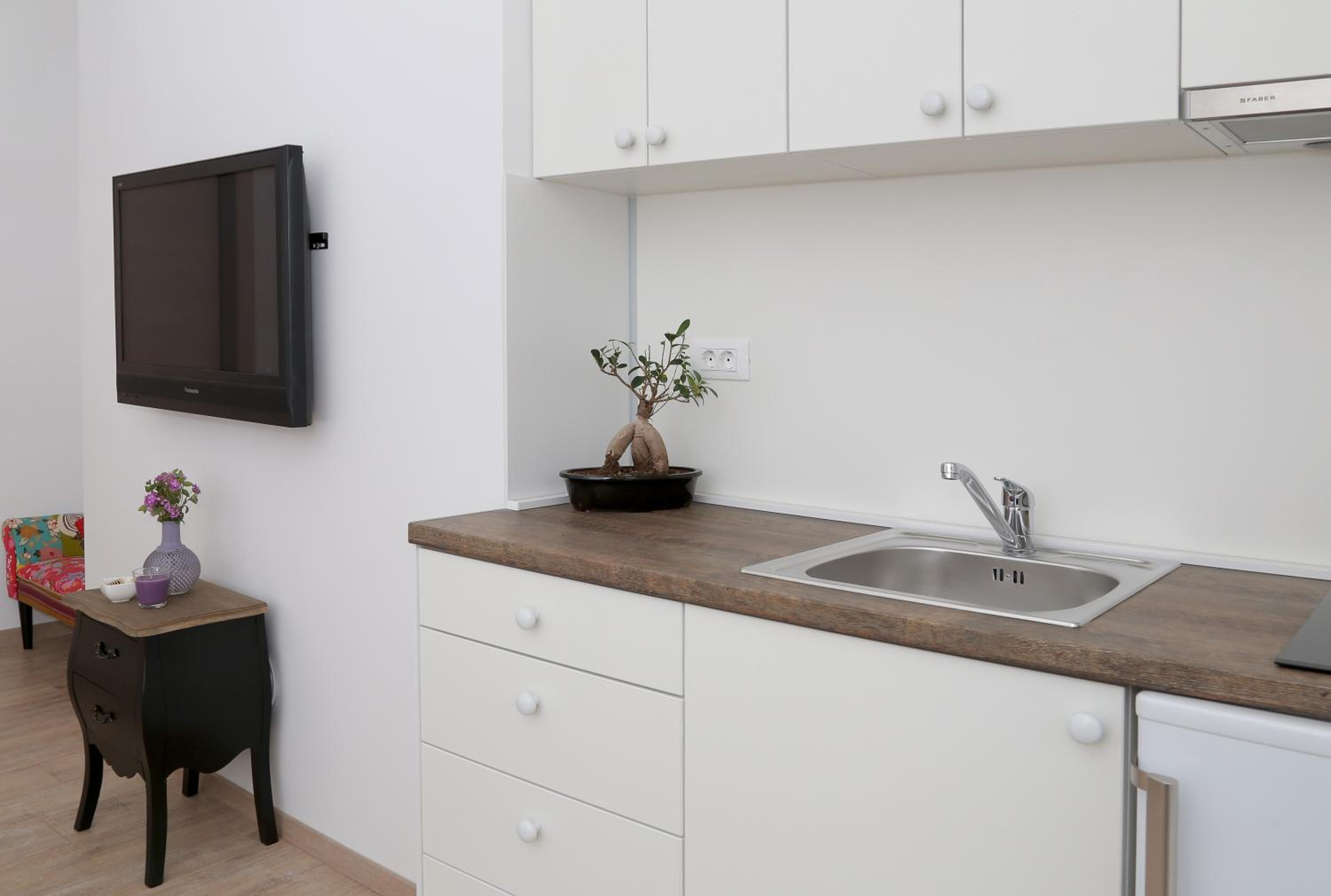 Apartments Corner