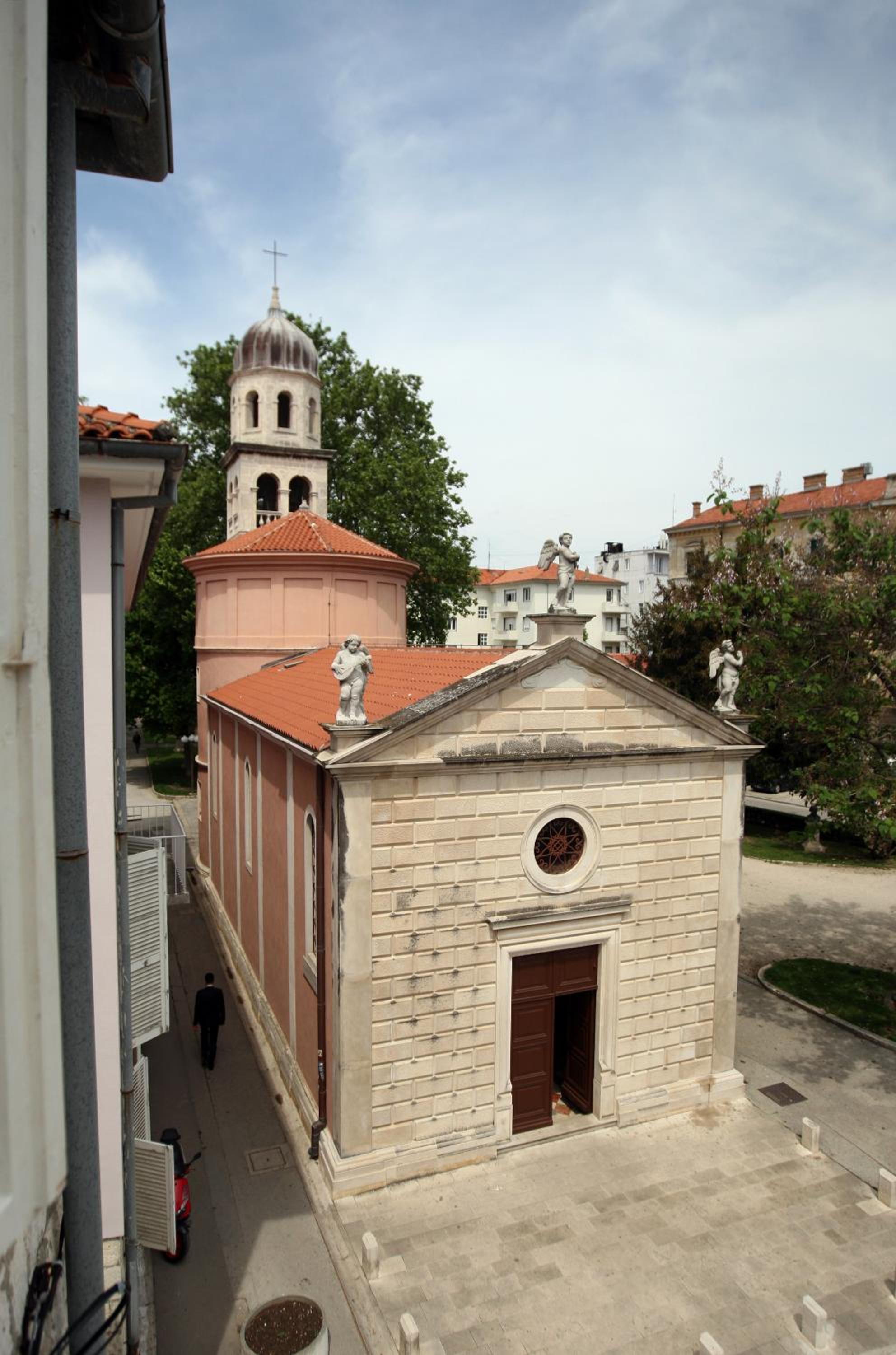 Photo 20