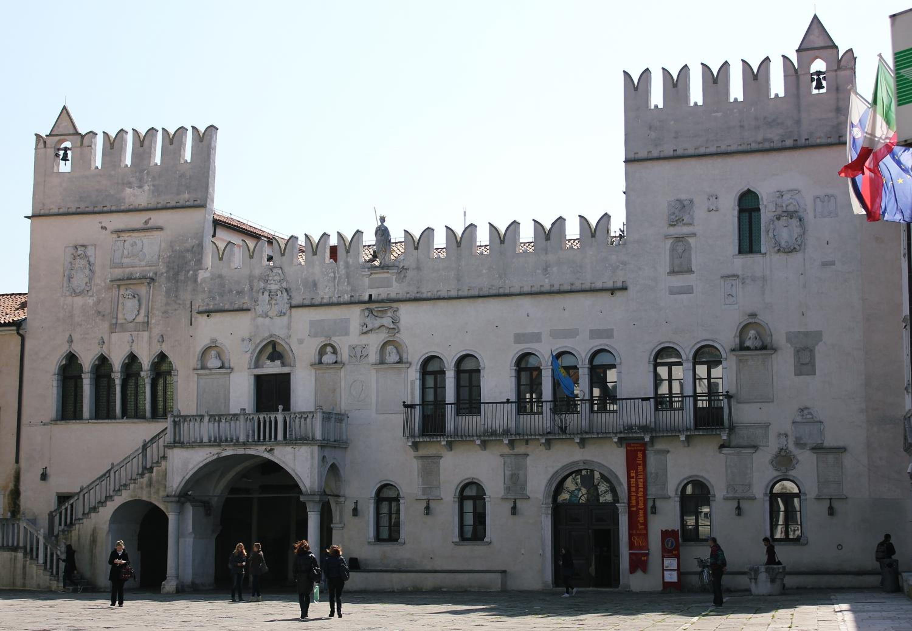 Loft and Palma Apartments